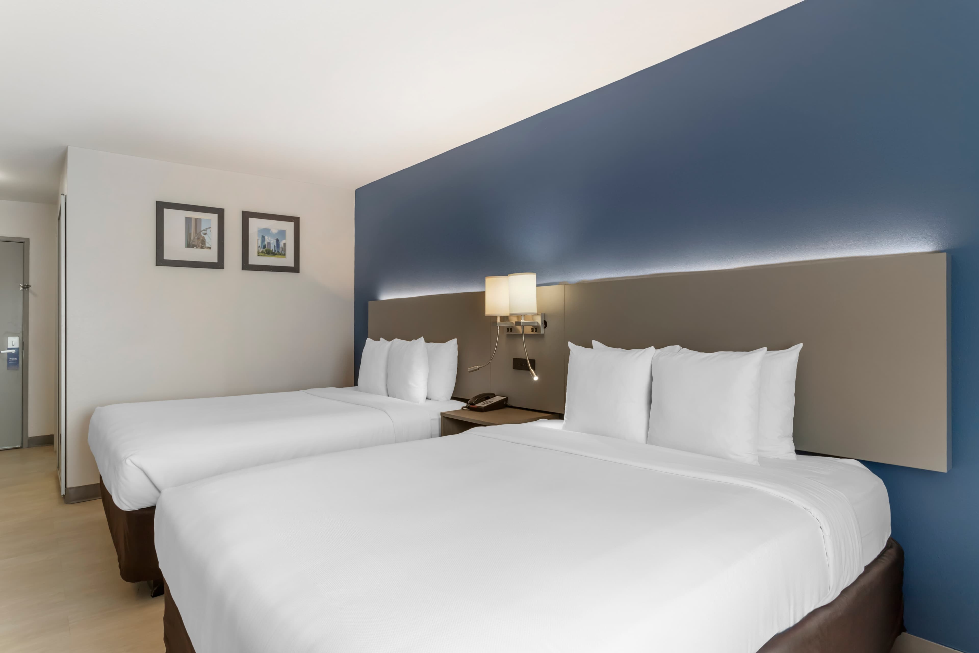 Comfort Inn & Suites Houston FM1960 - Champions — 19
