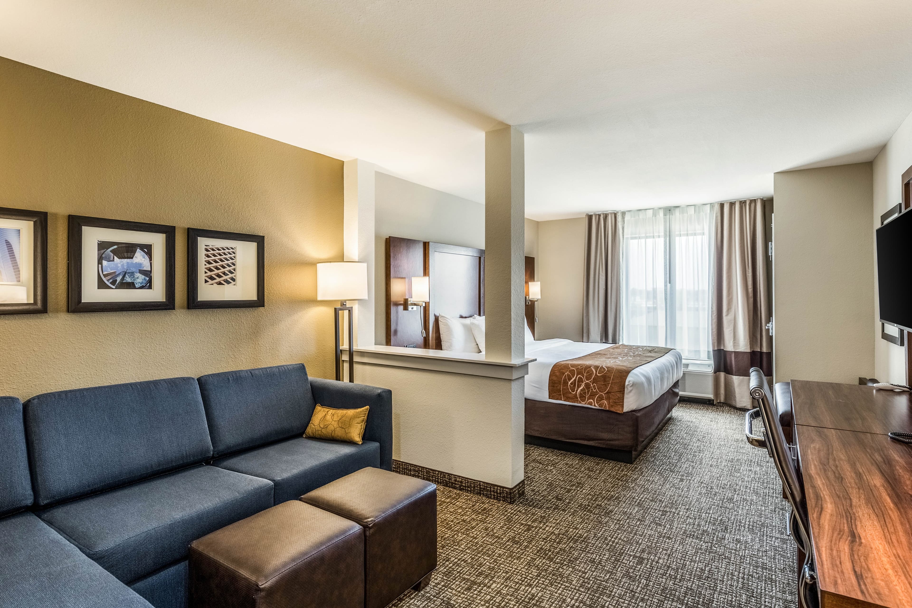 Comfort Suites Channelview - Houston East - Image 4