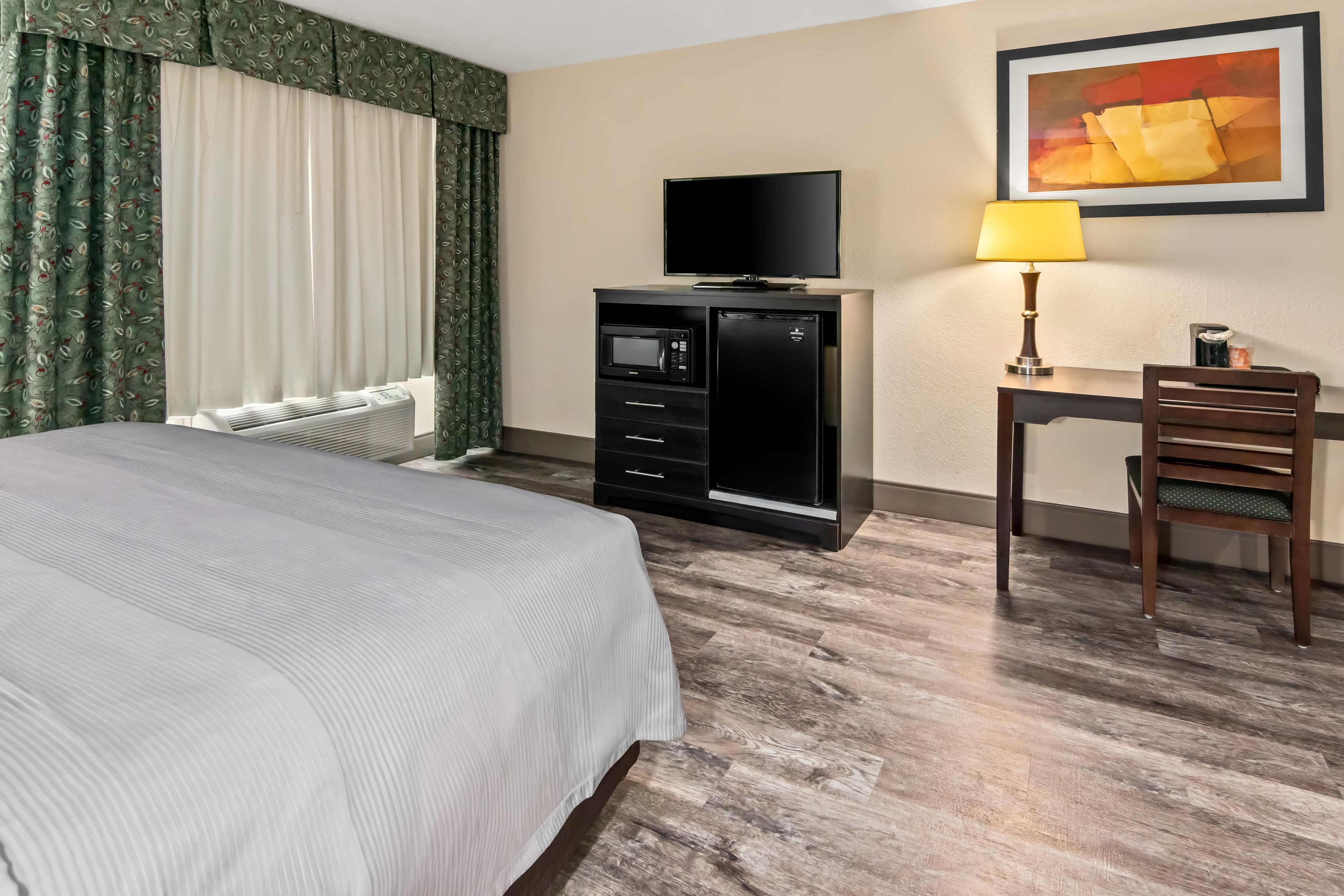 Quality Inn & Suites - Granbury — 8