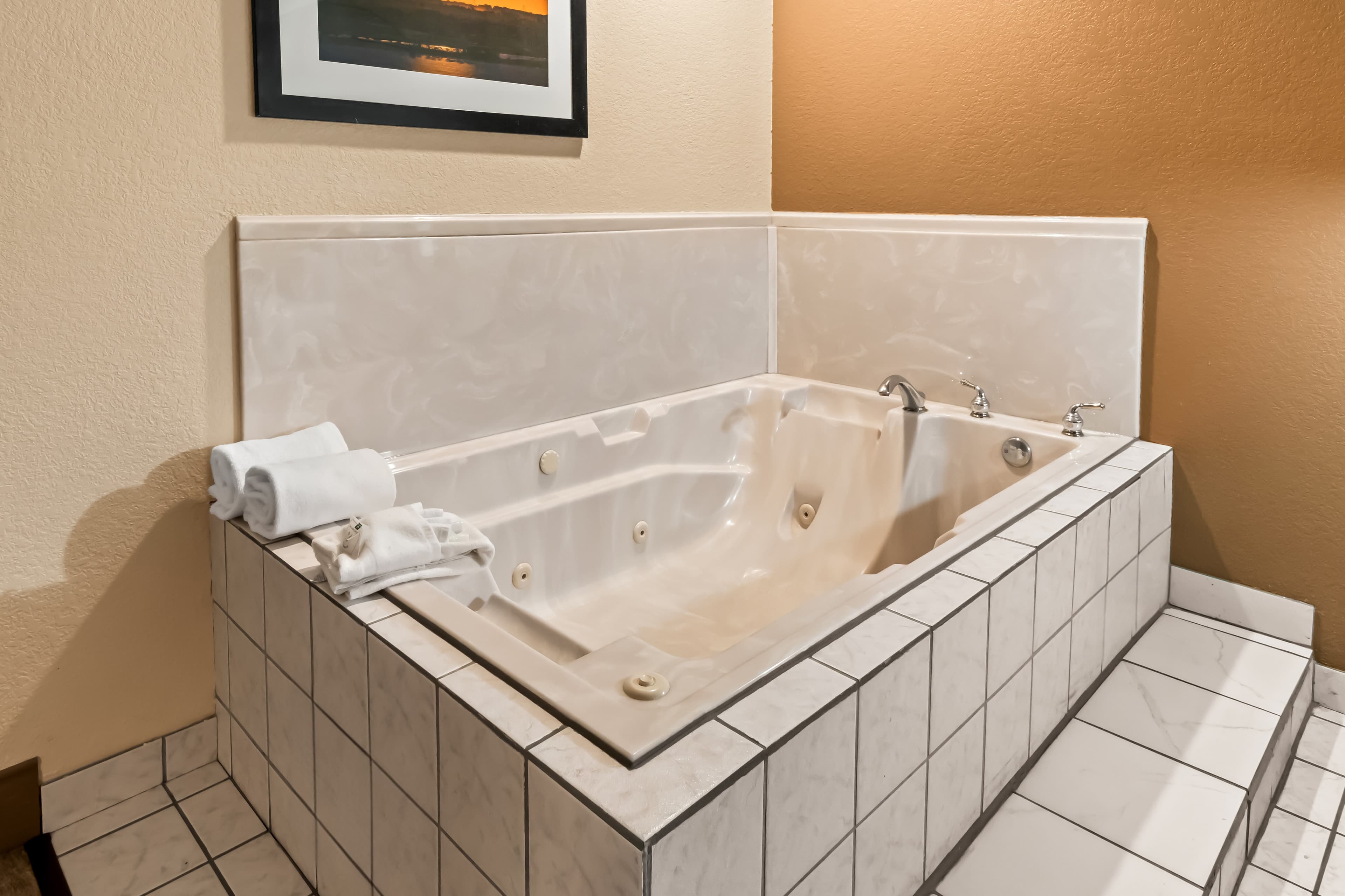 Quality Inn & Suites - Granbury — 9