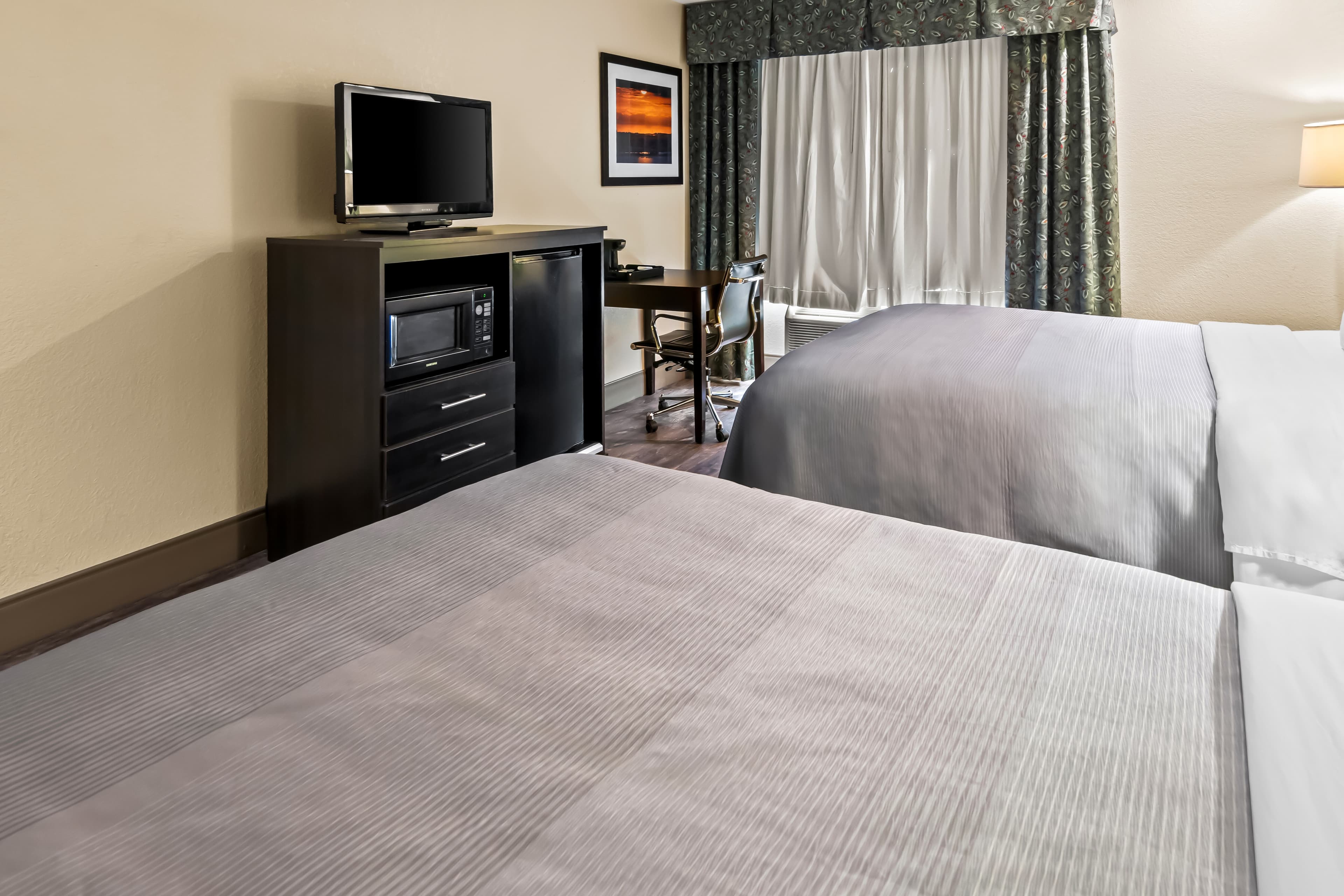 Quality Inn & Suites - Granbury — 14