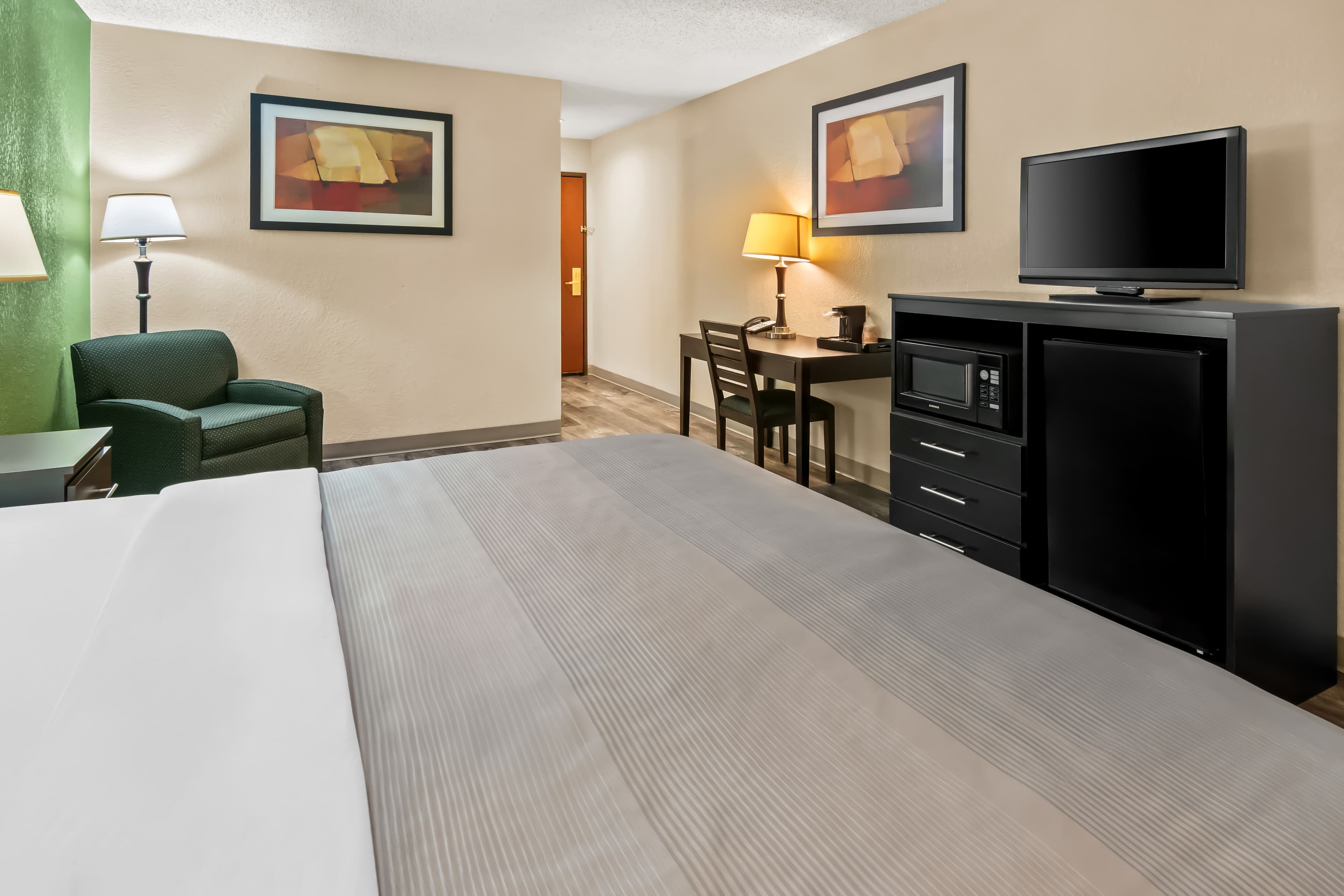 Quality Inn & Suites - Granbury — 18
