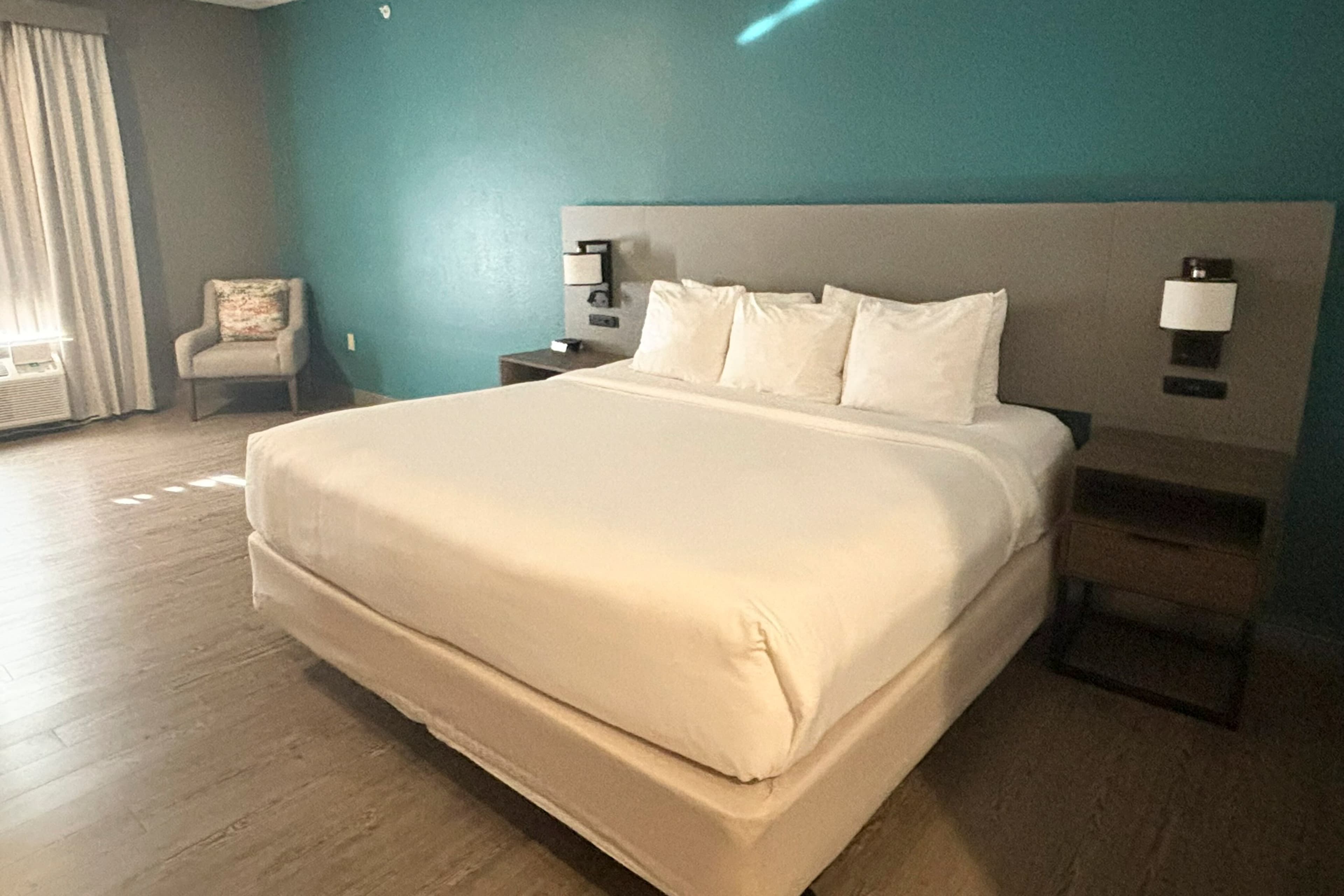 Comfort Inn & Suites Burnet - Image 2
