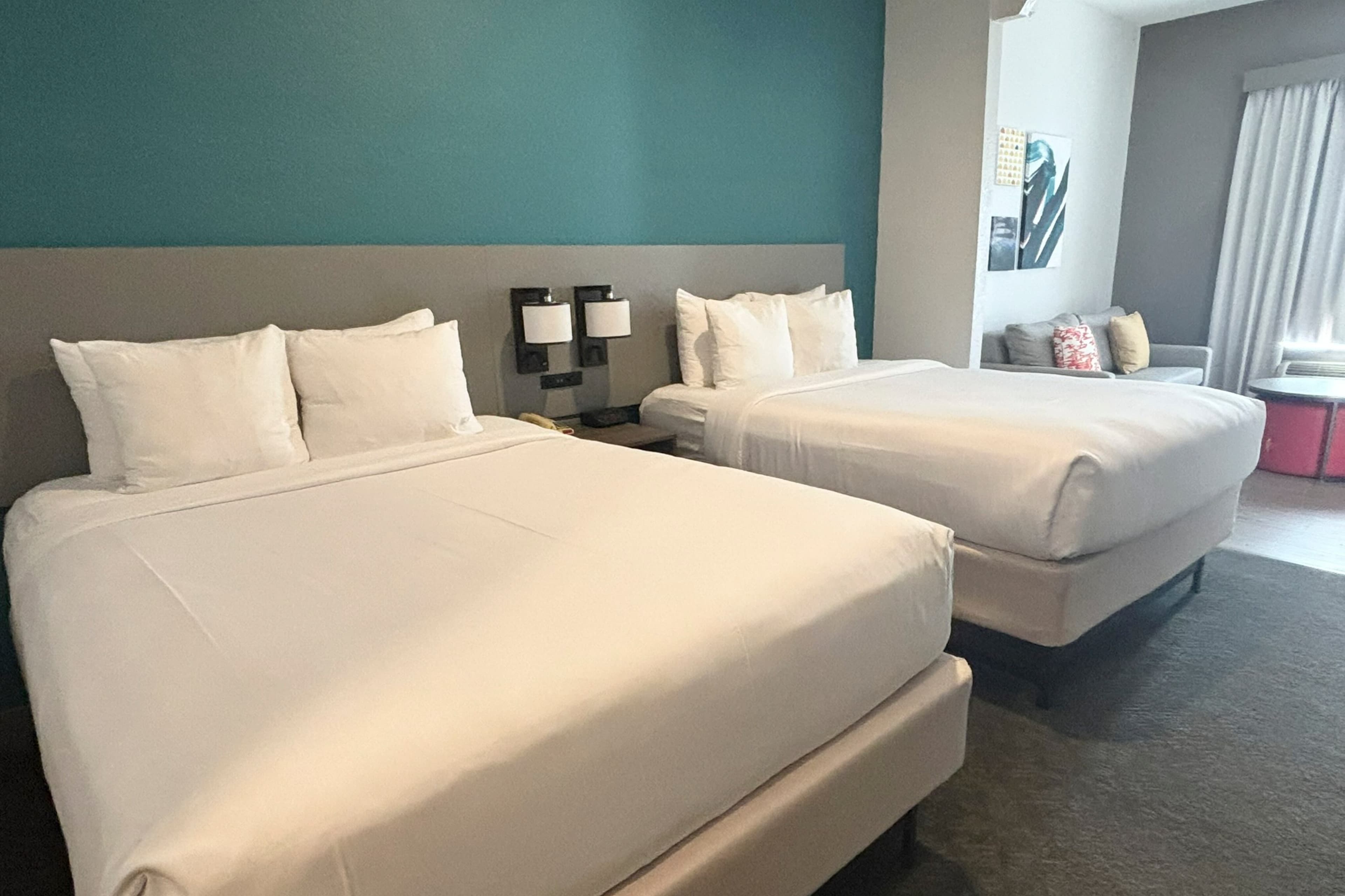 Comfort Inn & Suites Burnet — 17