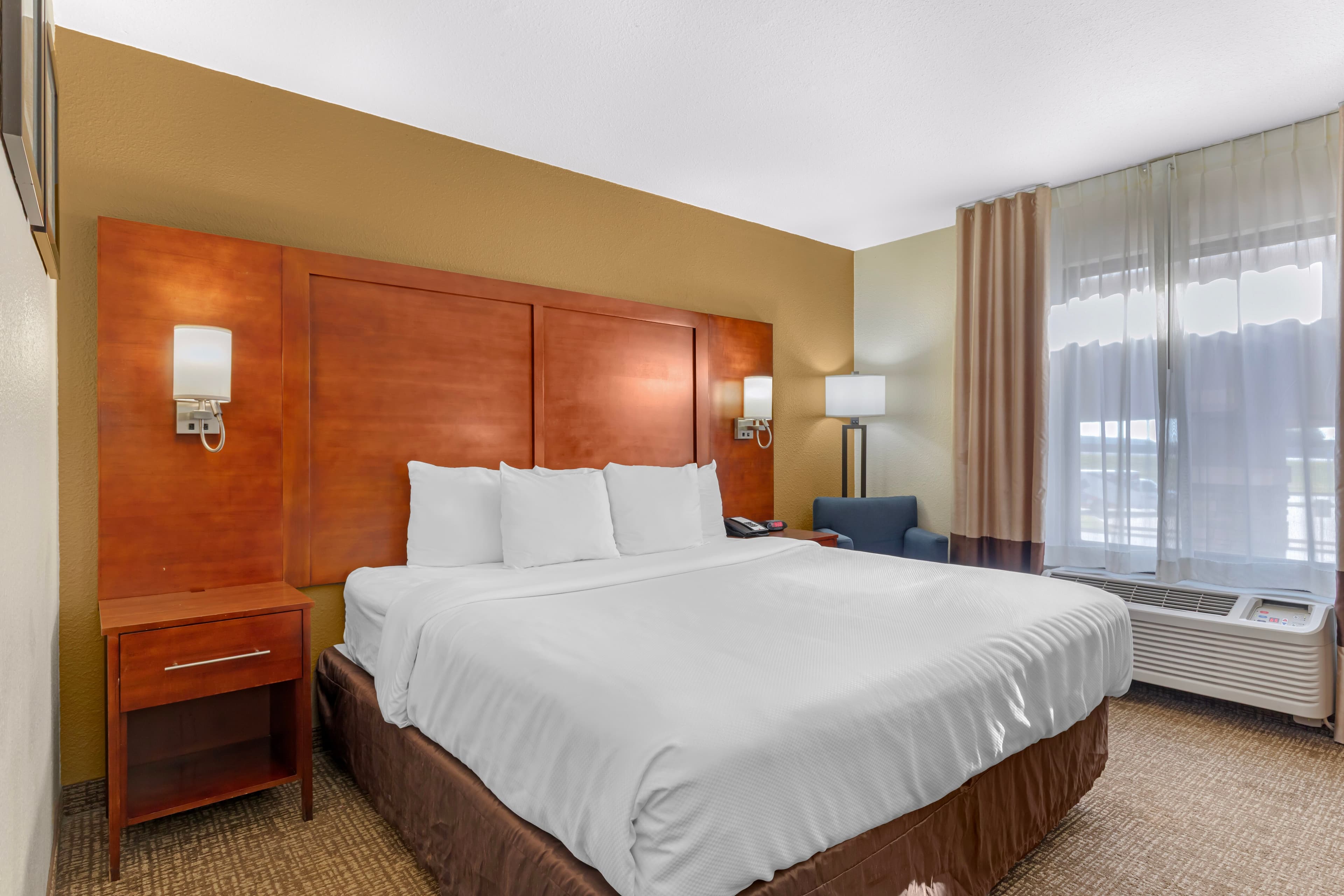 Comfort Inn Wichita Falls North — 8