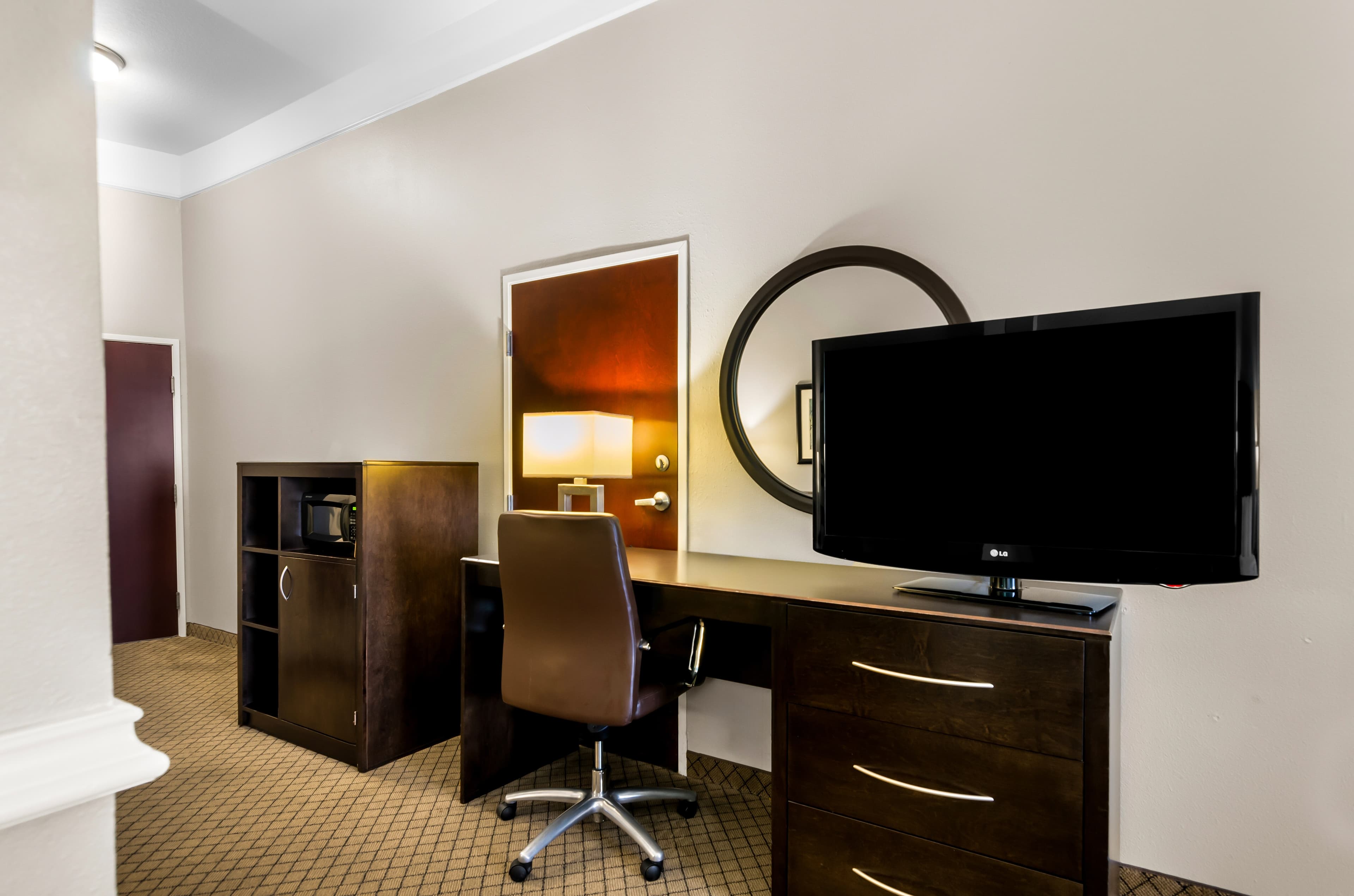 Comfort Suites at Katy Mills - Image 4