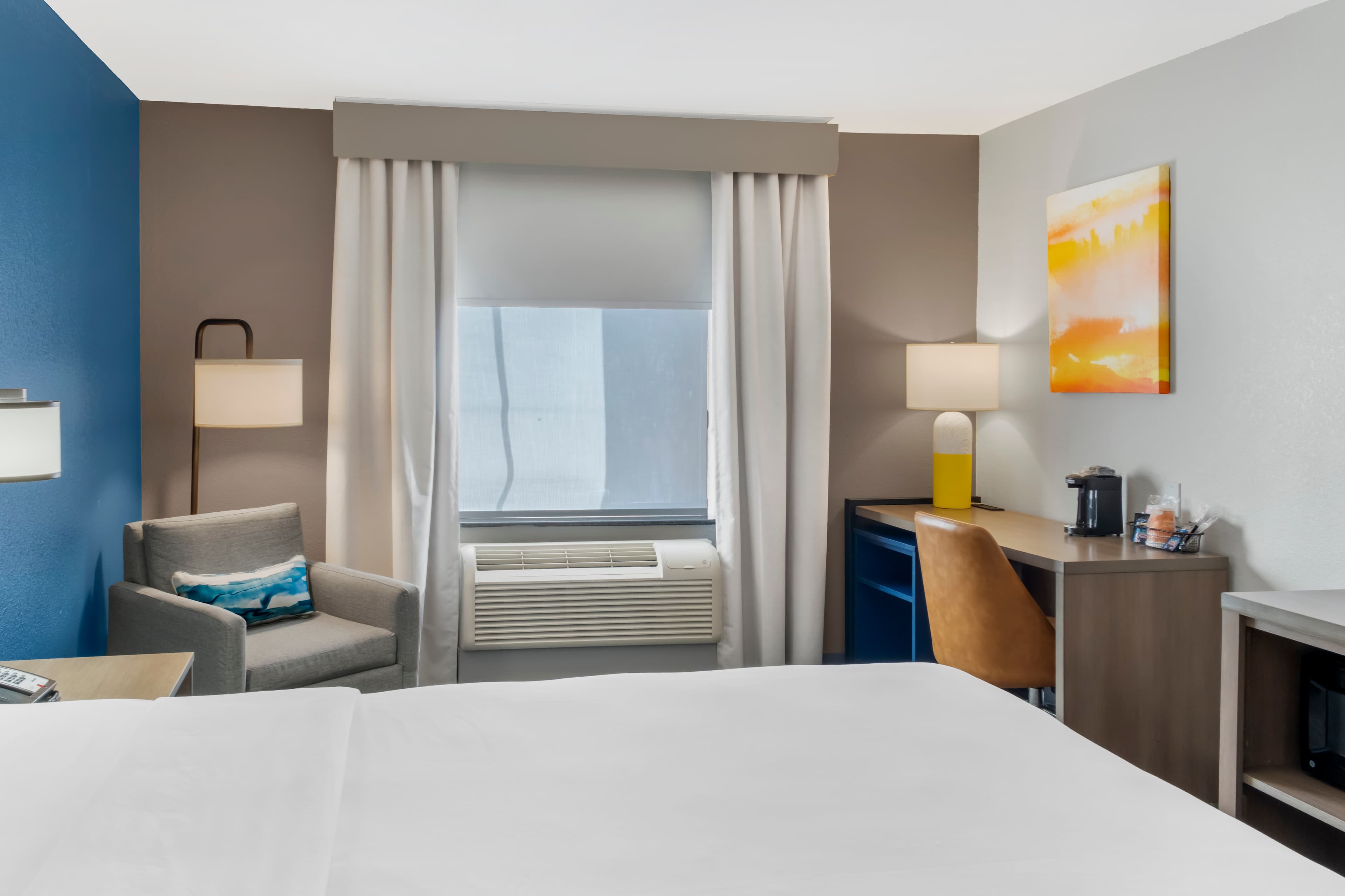 Comfort Inn & Suites El Paso I-10 Airport Area - Image 3