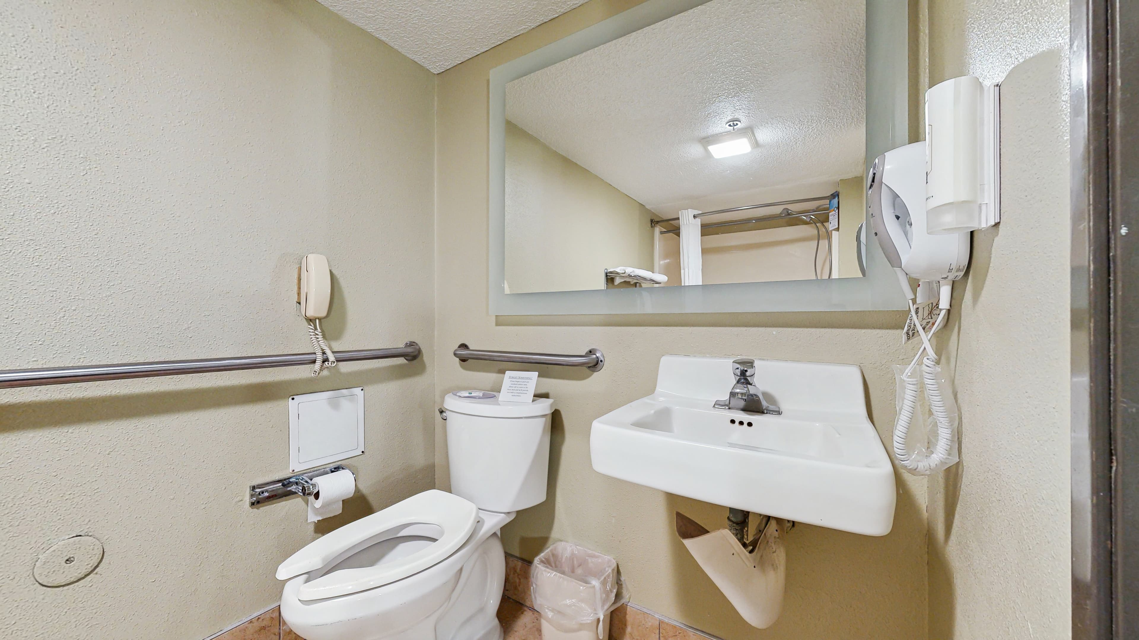 Quality Inn Van Horn — 6