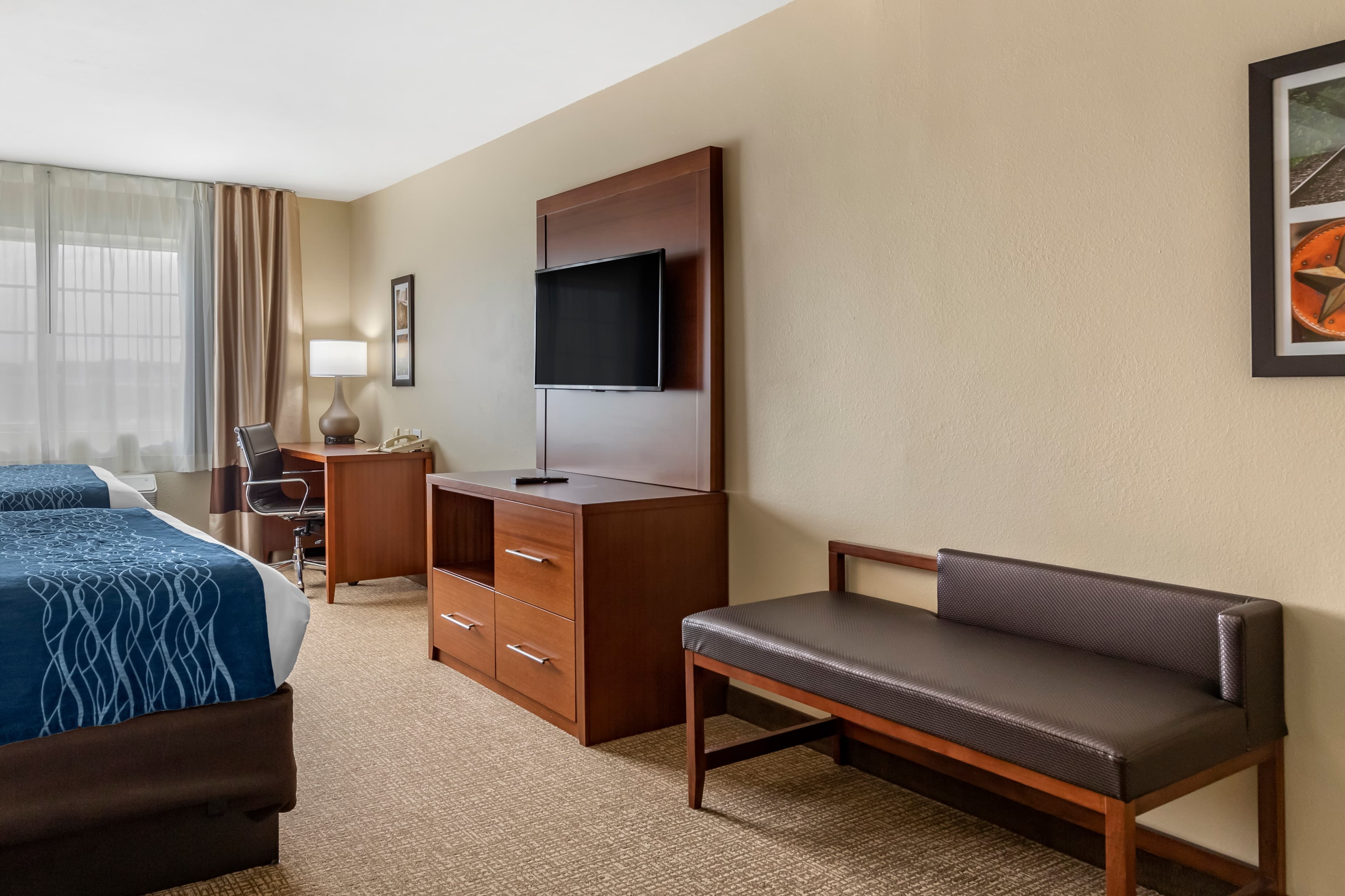 Comfort Inn & Suites Texas Hill Country — 35