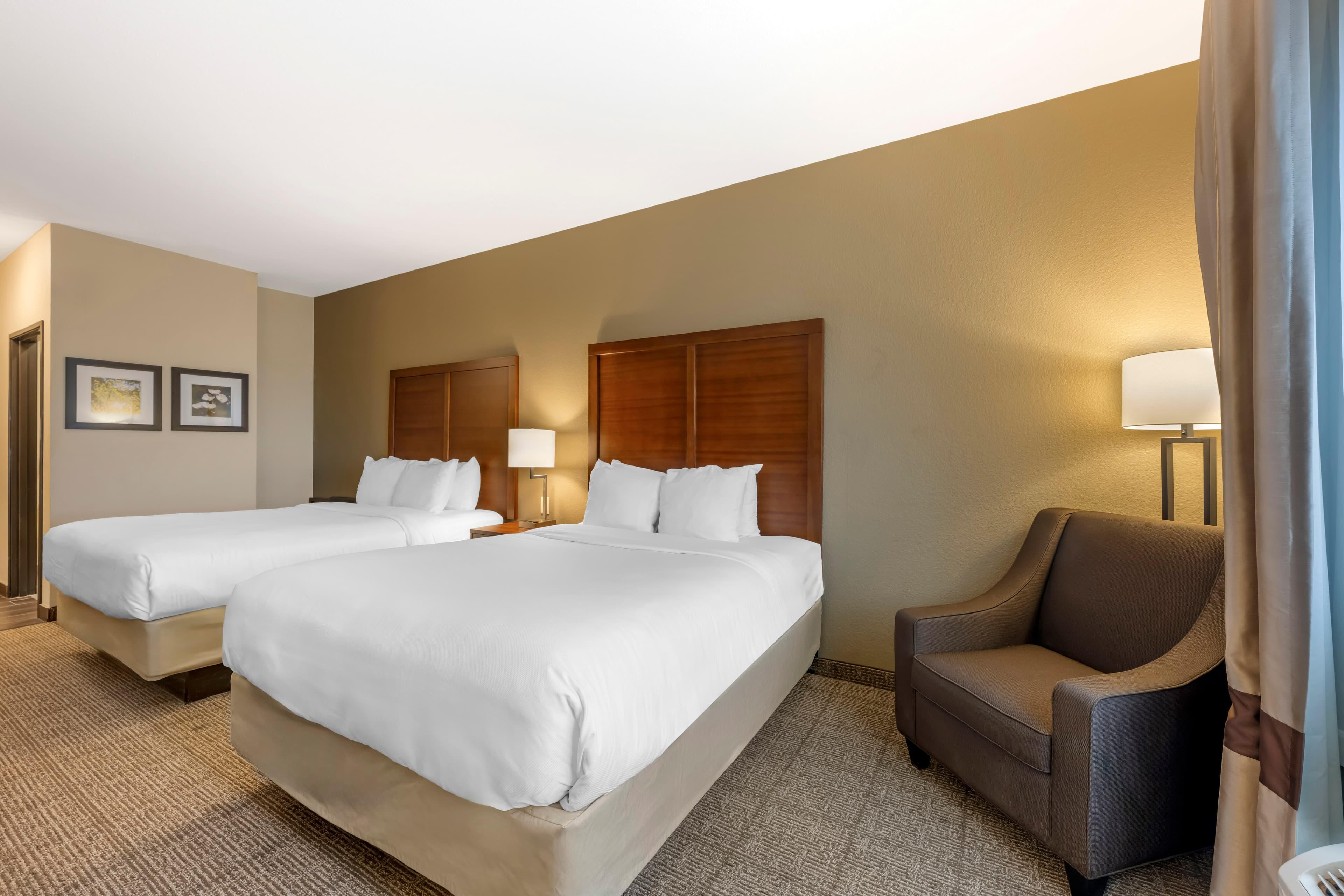 Comfort Inn I-20 Midland Stanton — 11