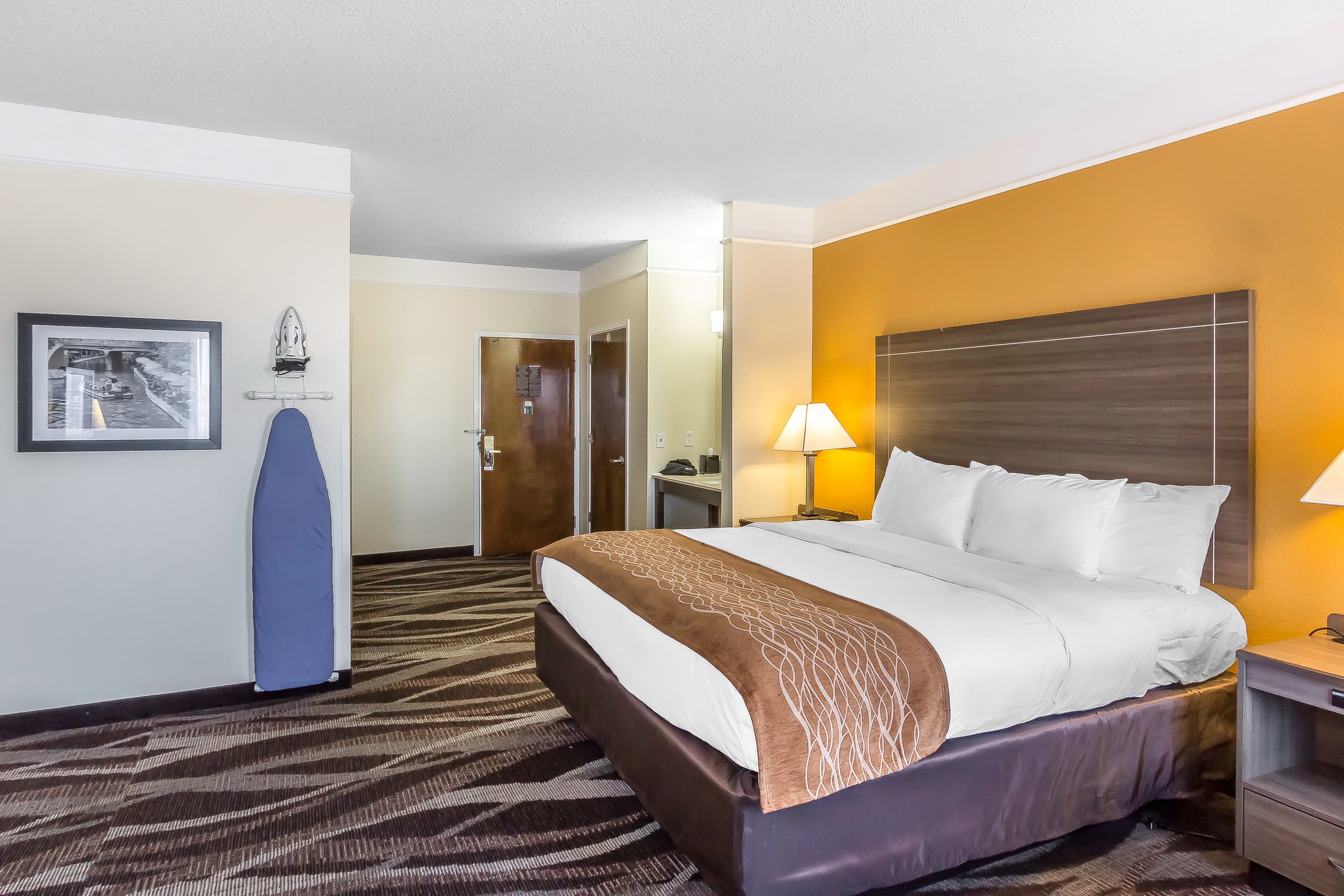 Comfort Inn near Frost Bank Center — 2