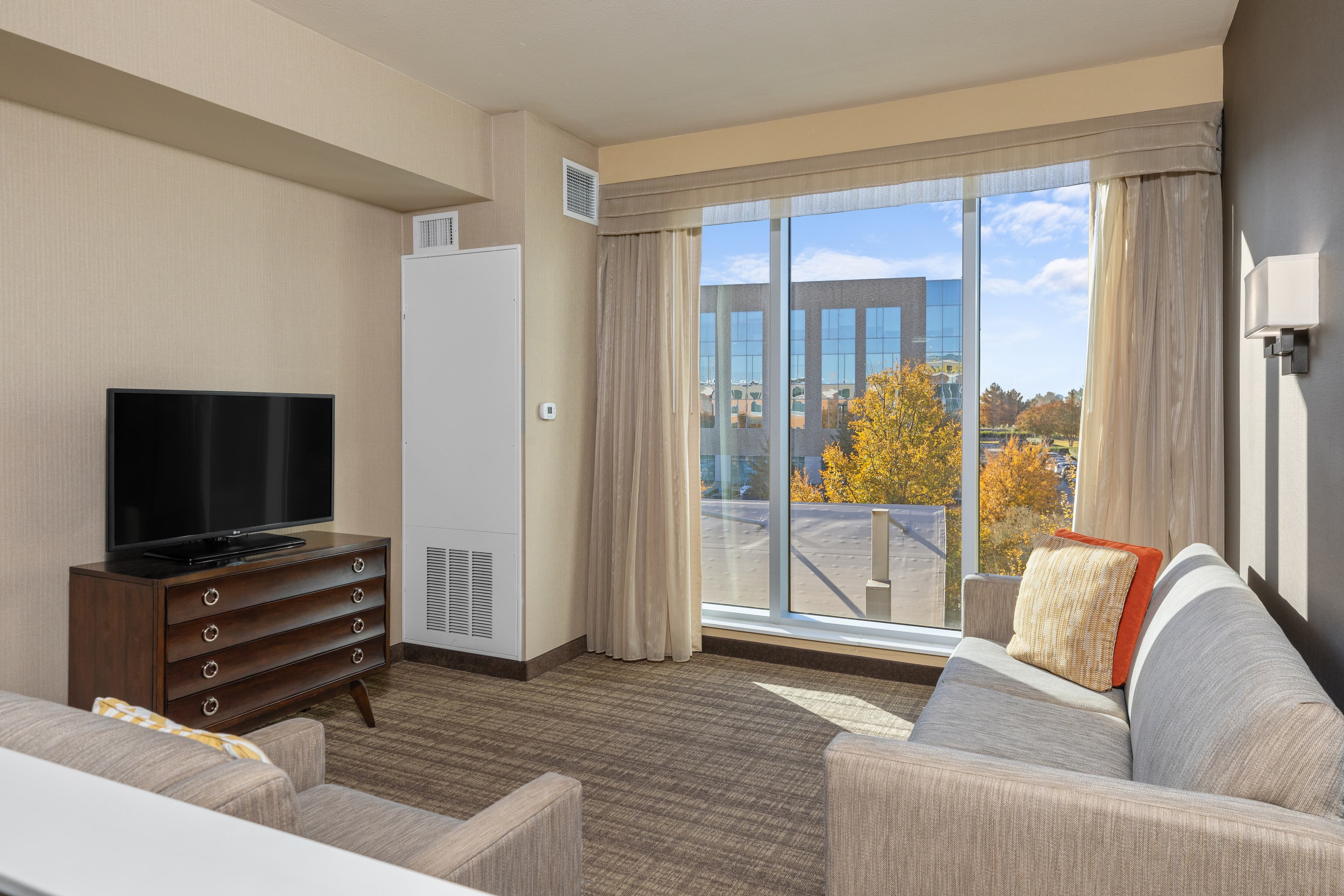 Cambria Hotel Plano Frisco — 8