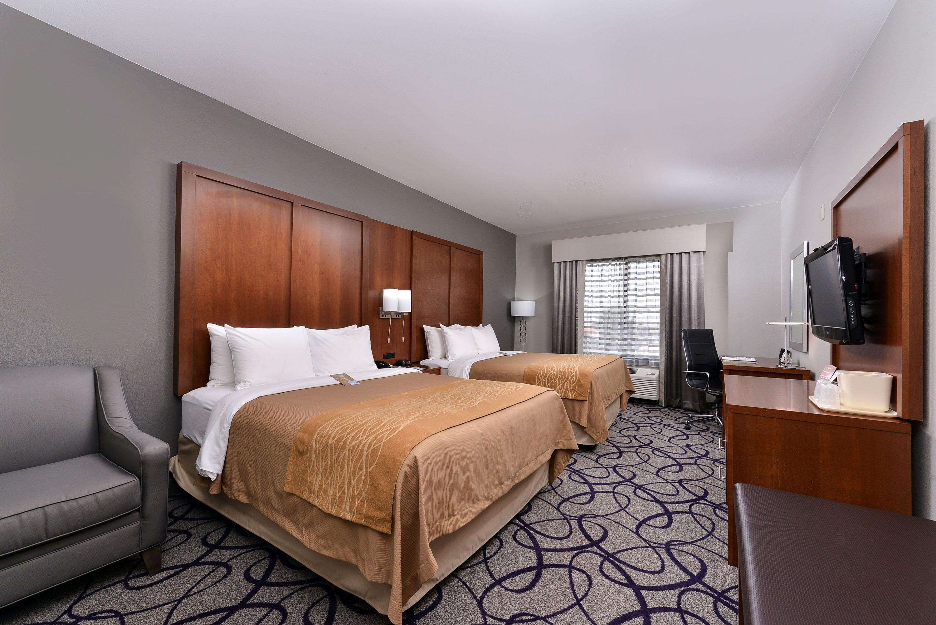 Comfort Inn & Suites Frisco - Plano - Image 1