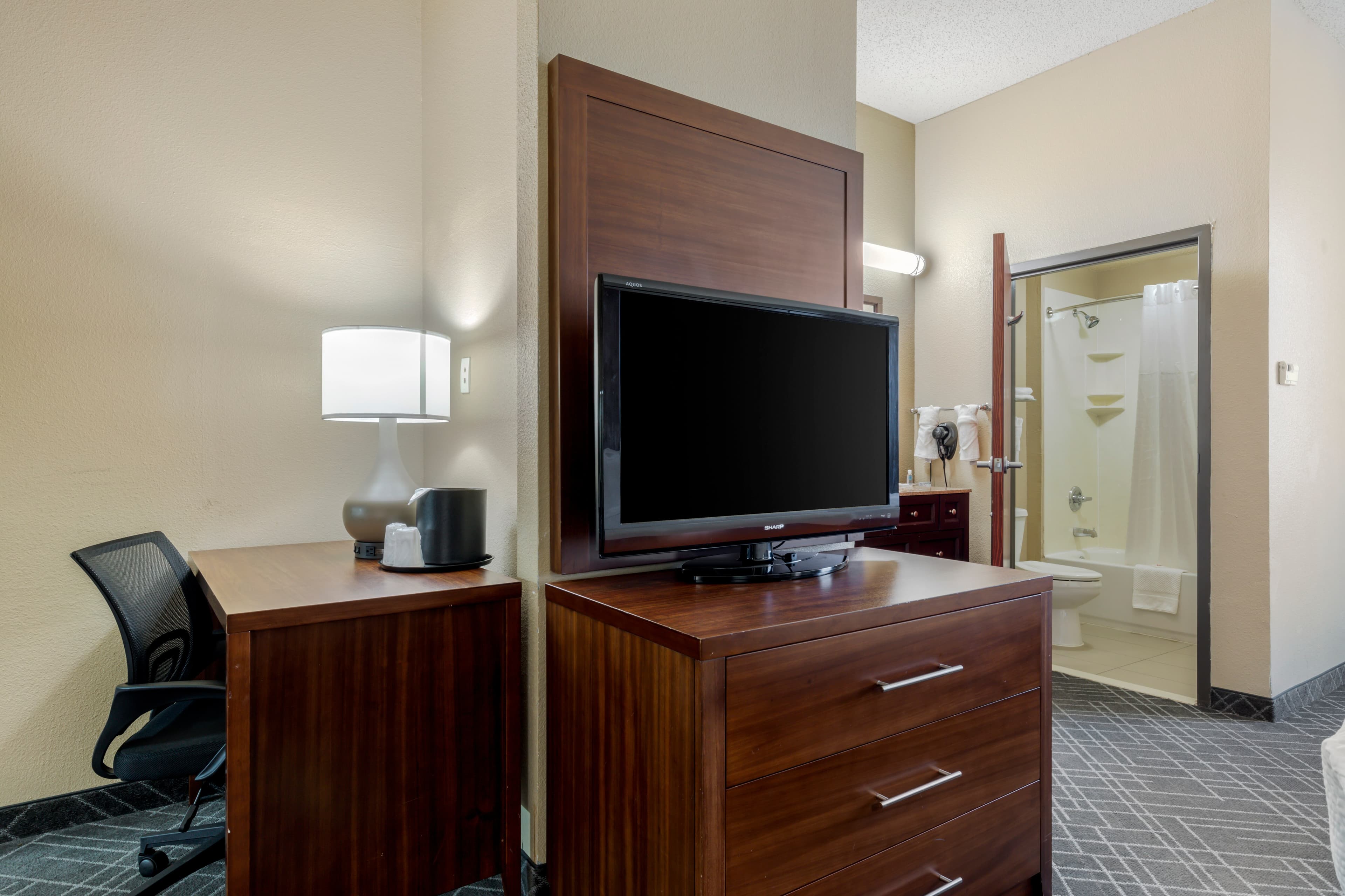 Comfort Suites Waco North - Near University Area — 18