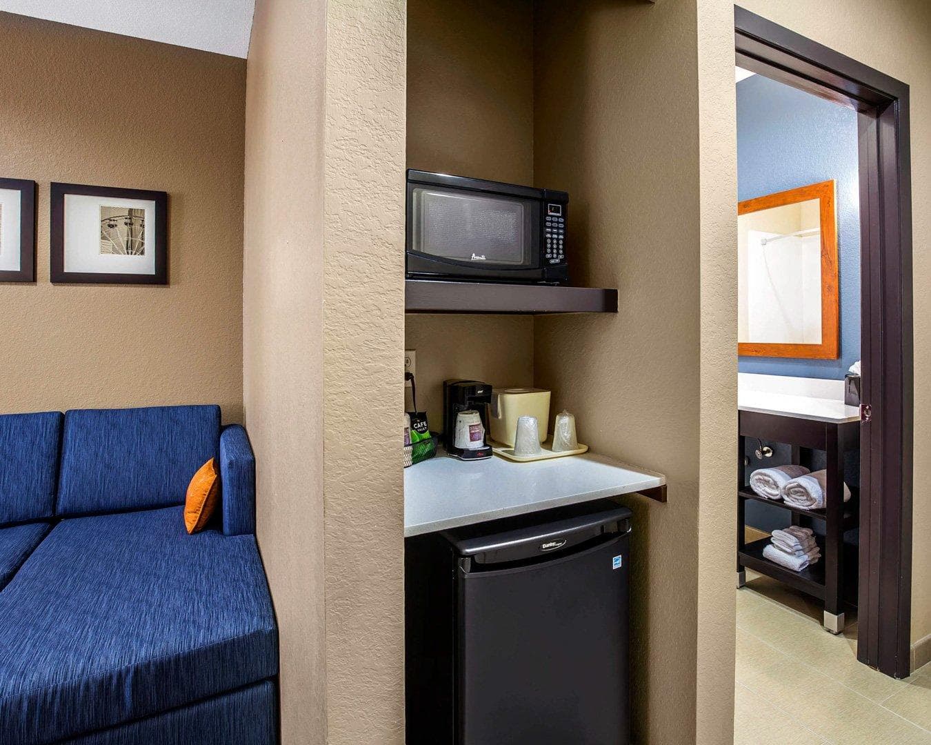 Comfort Suites Northwest - Cy - Fair — 25