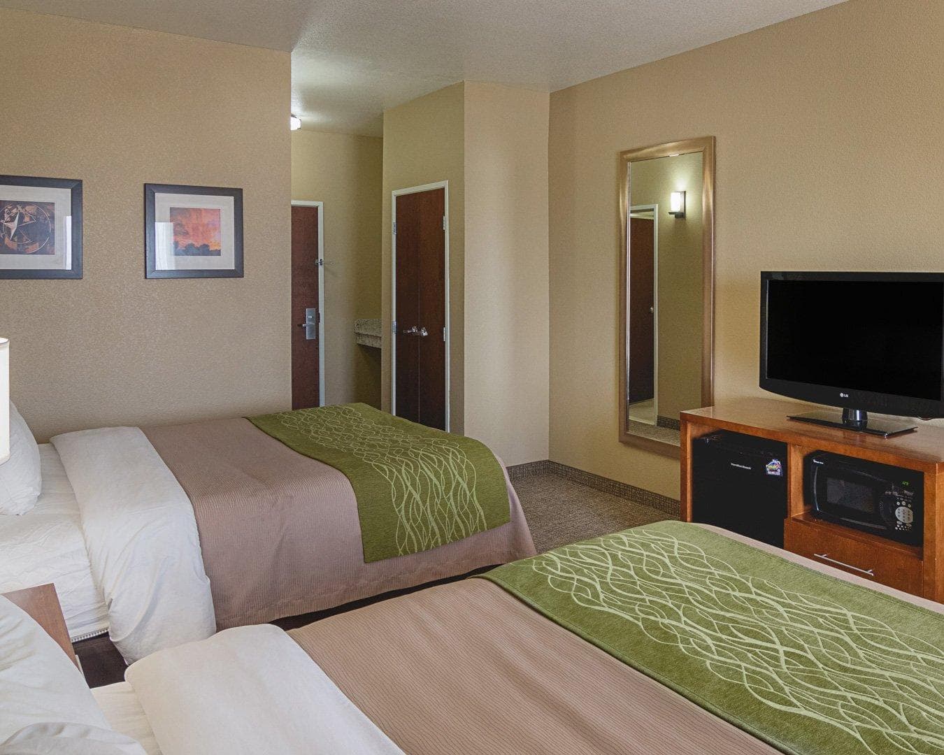 Comfort Inn Midland South I-20 — 8