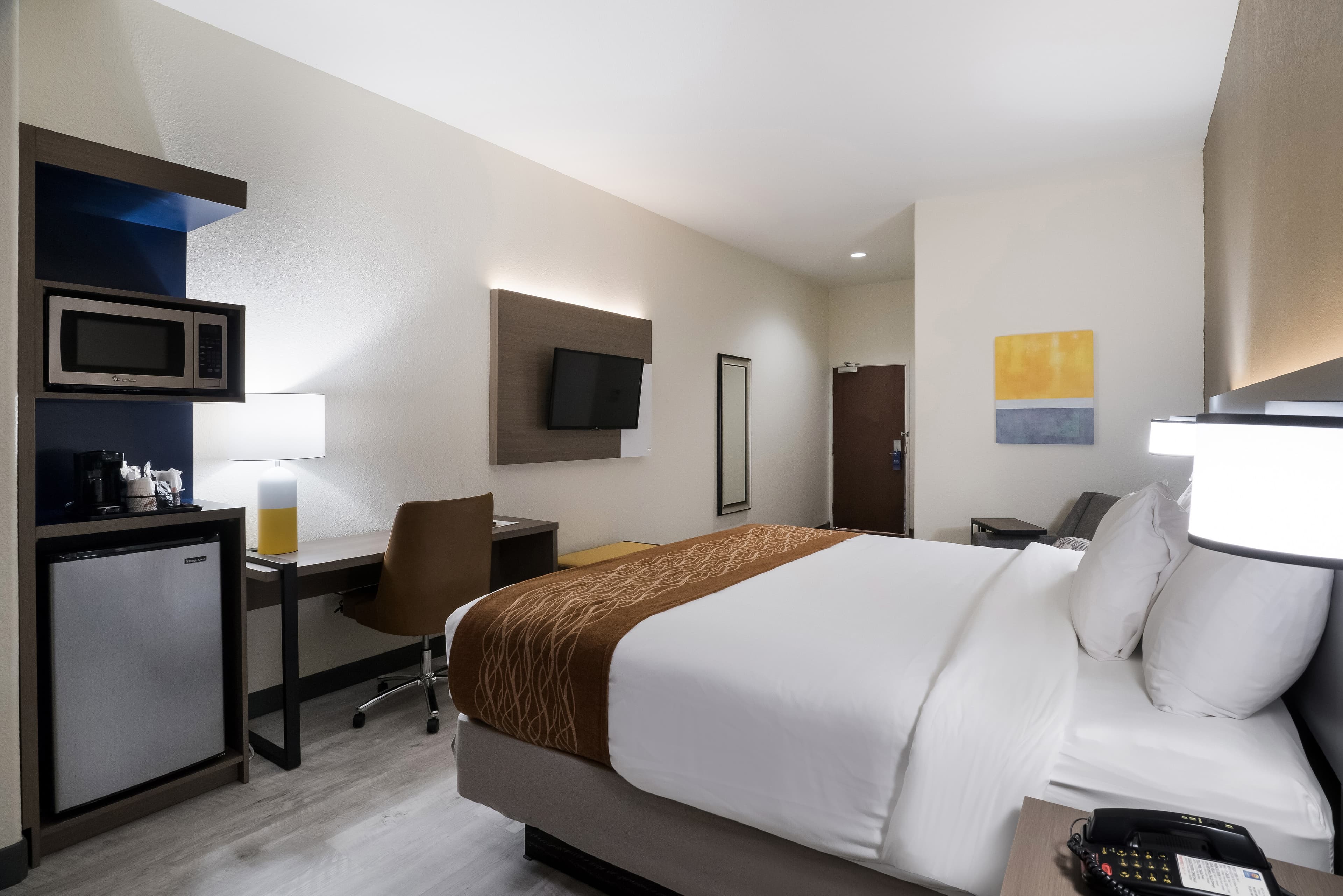 Comfort Inn & Suites Victoria North - Image 5