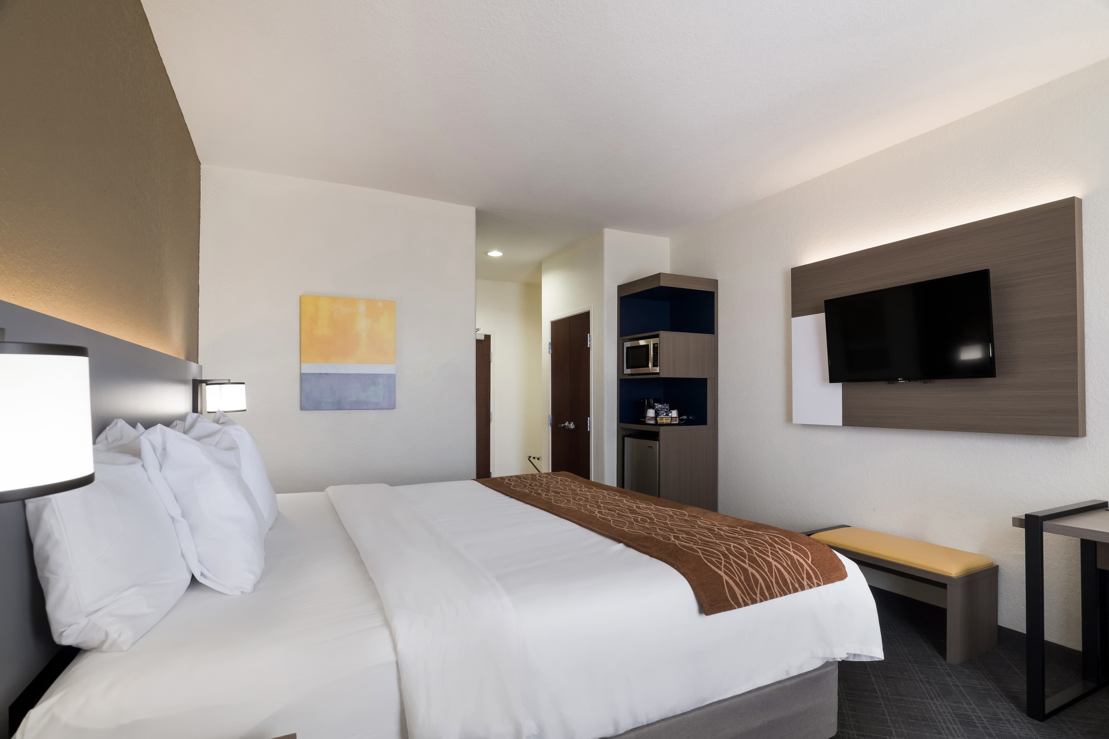 Comfort Inn & Suites Victoria North — 14