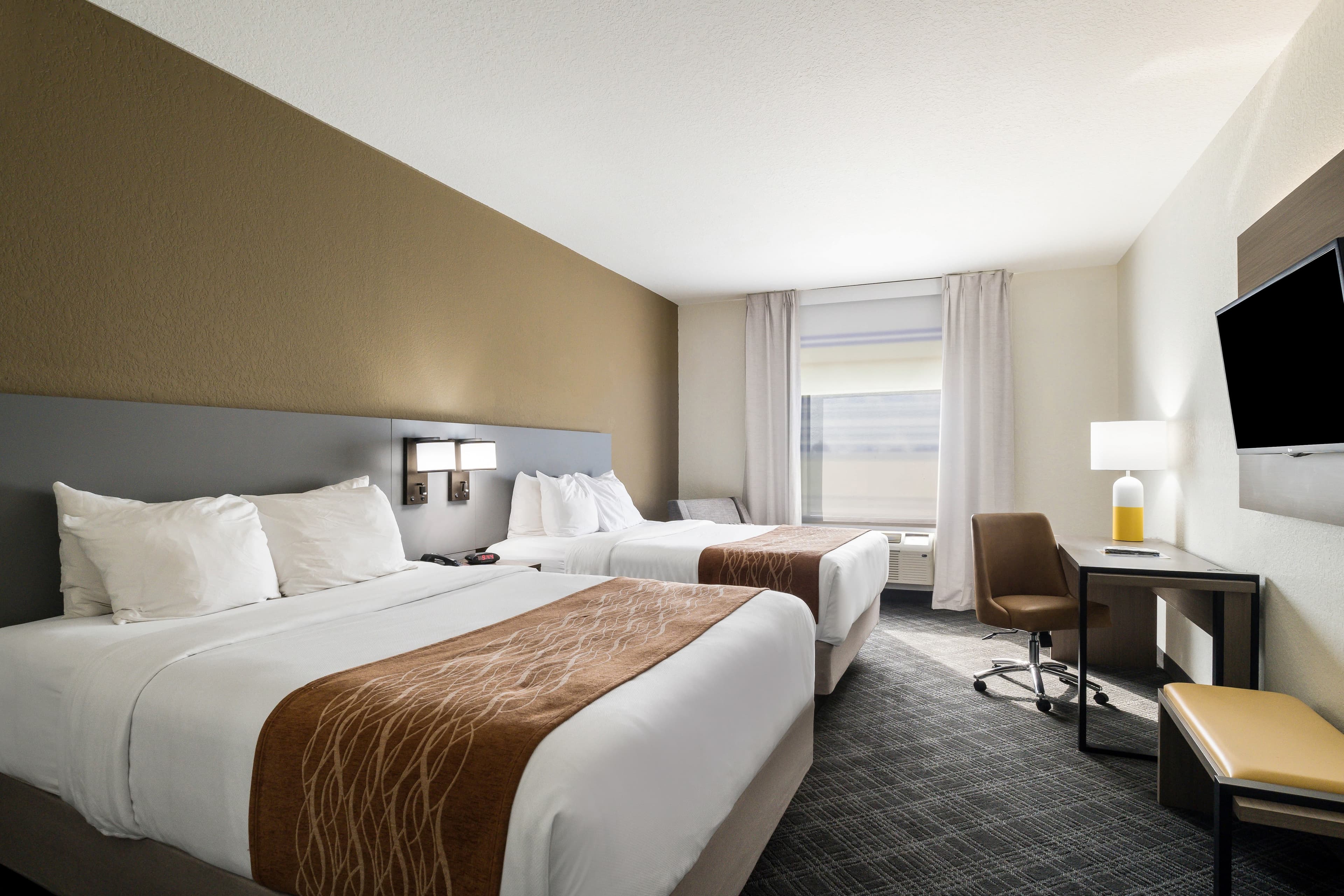 Comfort Inn & Suites Victoria North — 21