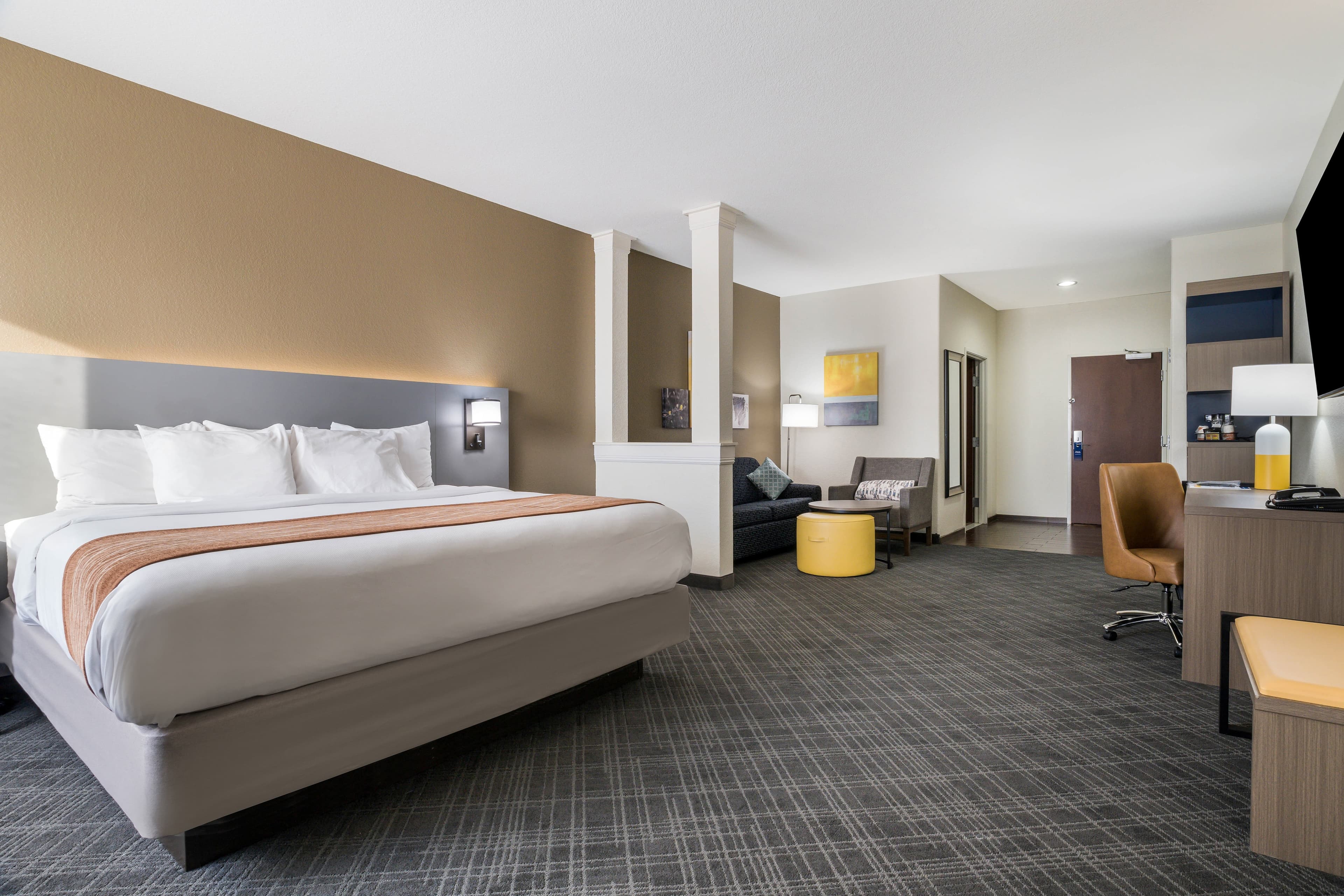 Comfort Inn & Suites Victoria North — 37