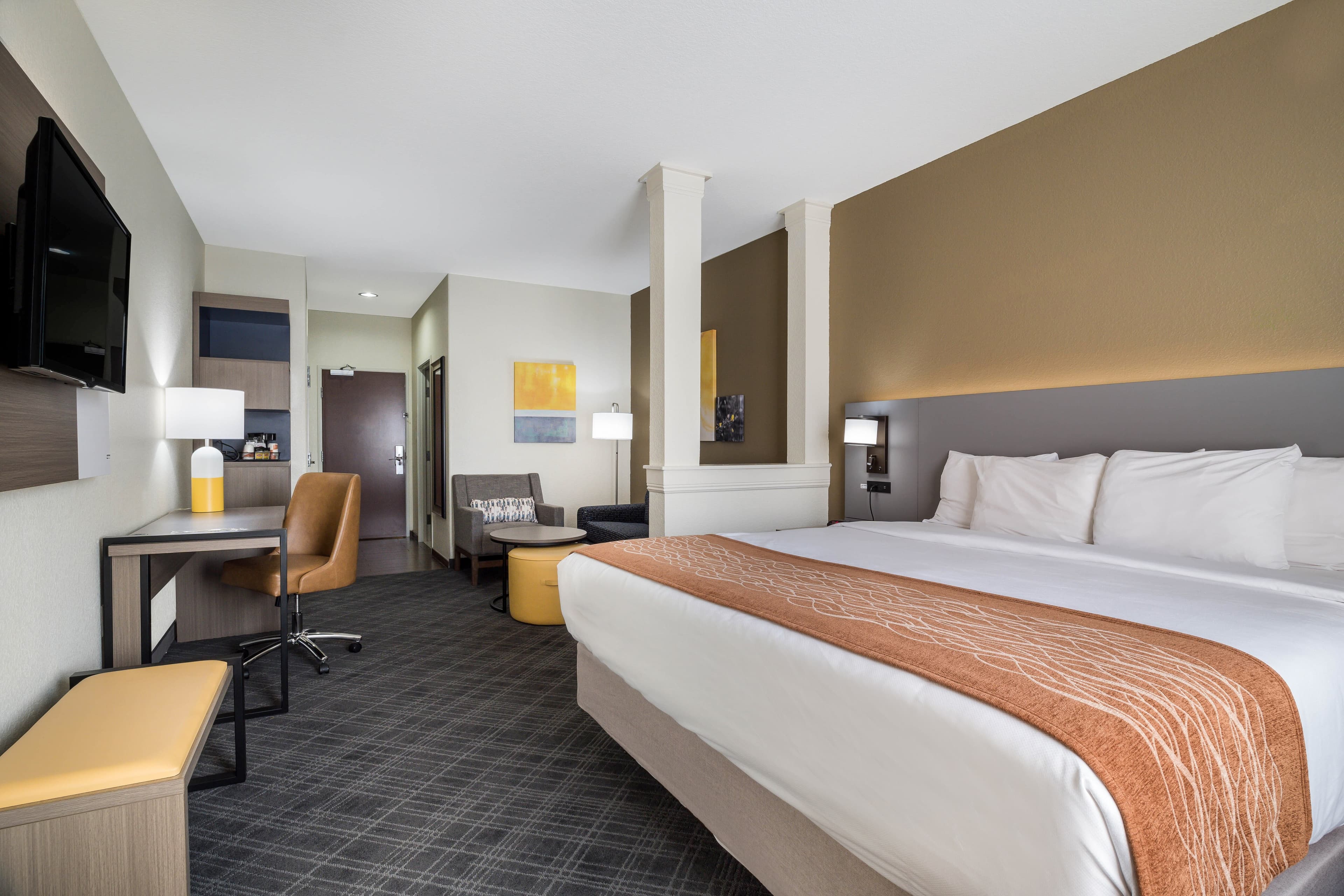 Comfort Inn & Suites Victoria North — 41