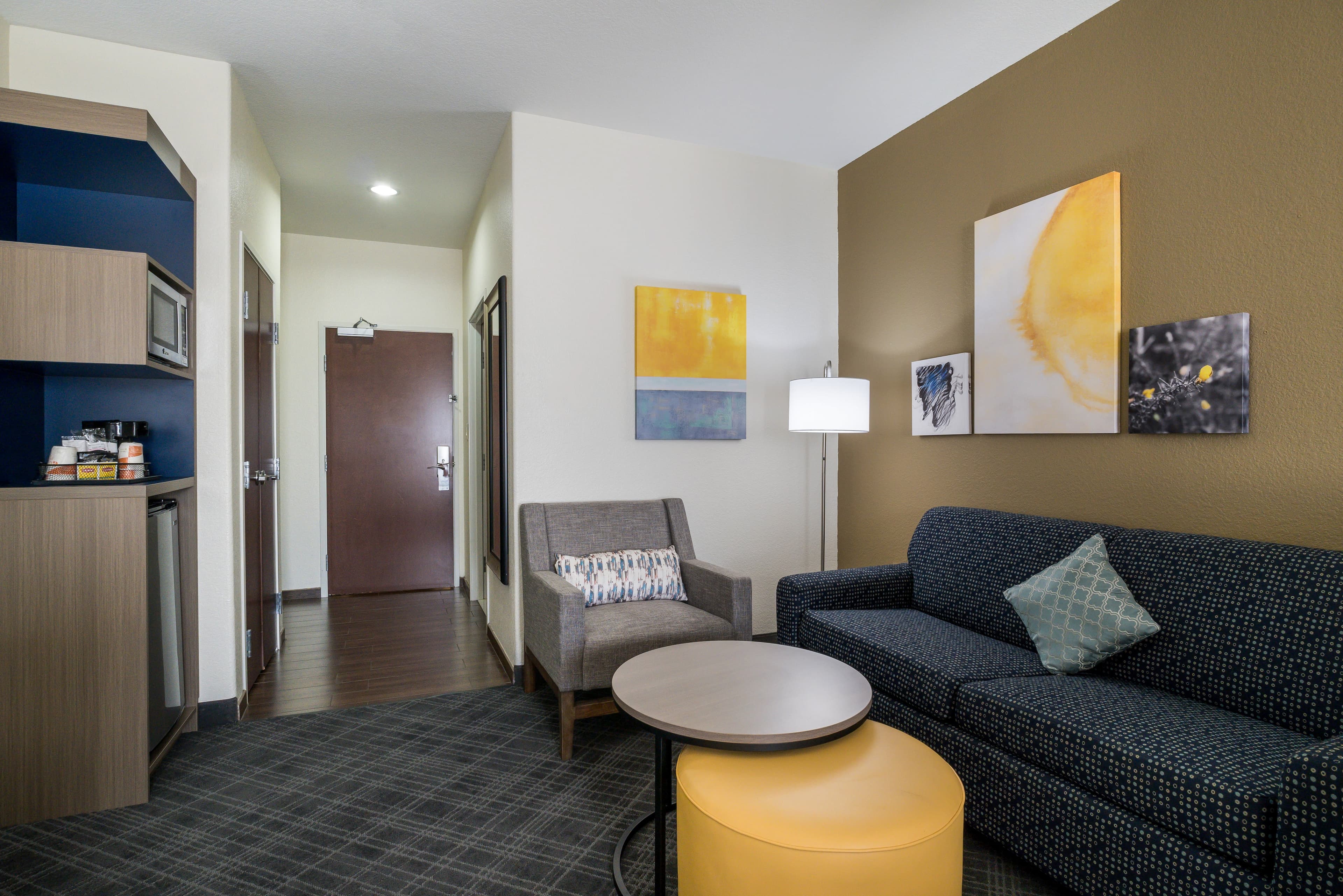 Comfort Inn & Suites Victoria North — 43