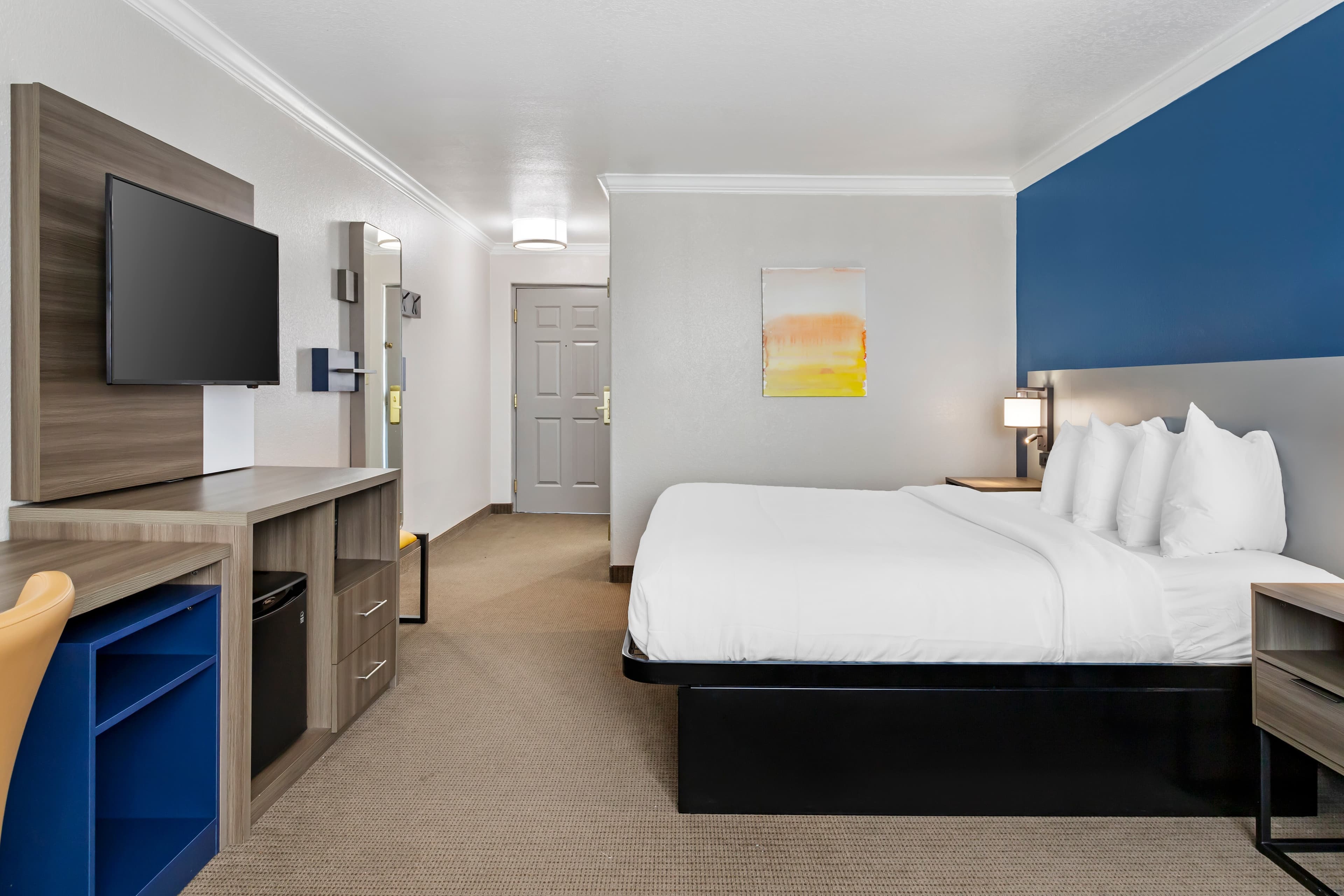 Comfort Inn & Suites Galveston Central Island near Pier - Image 3
