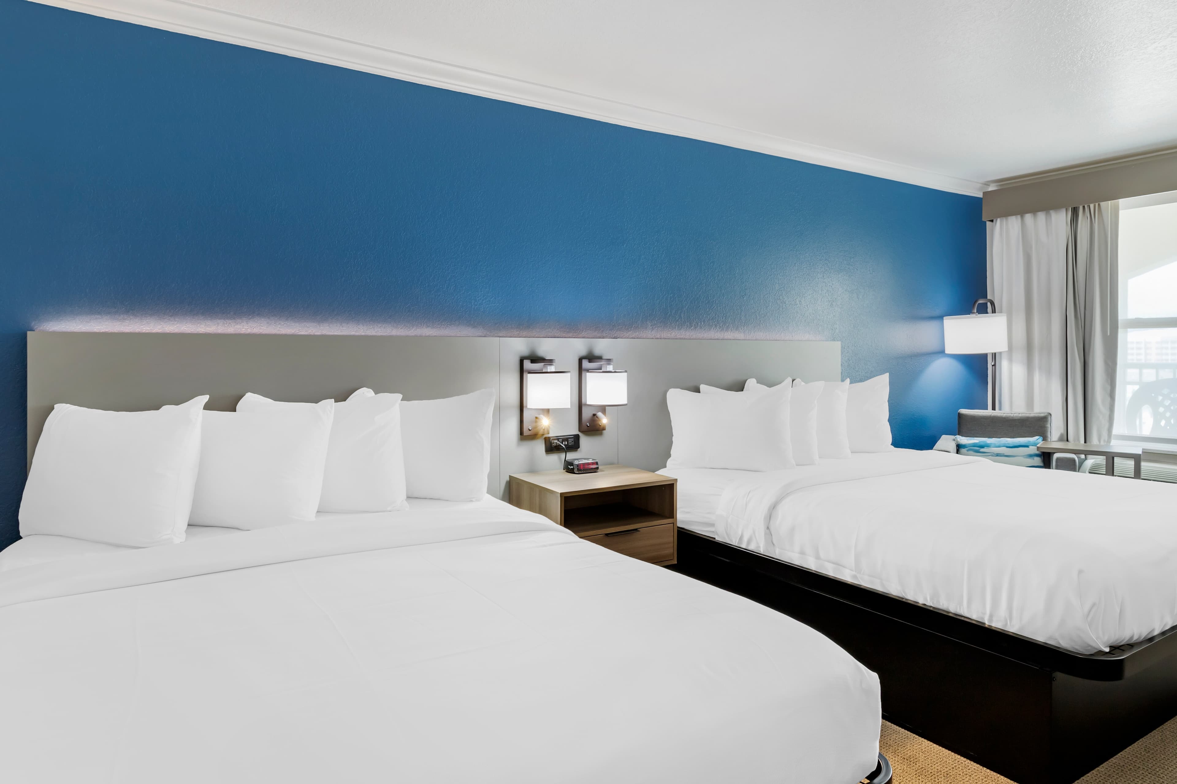 Comfort Inn & Suites Galveston Central Island near Pier — 17