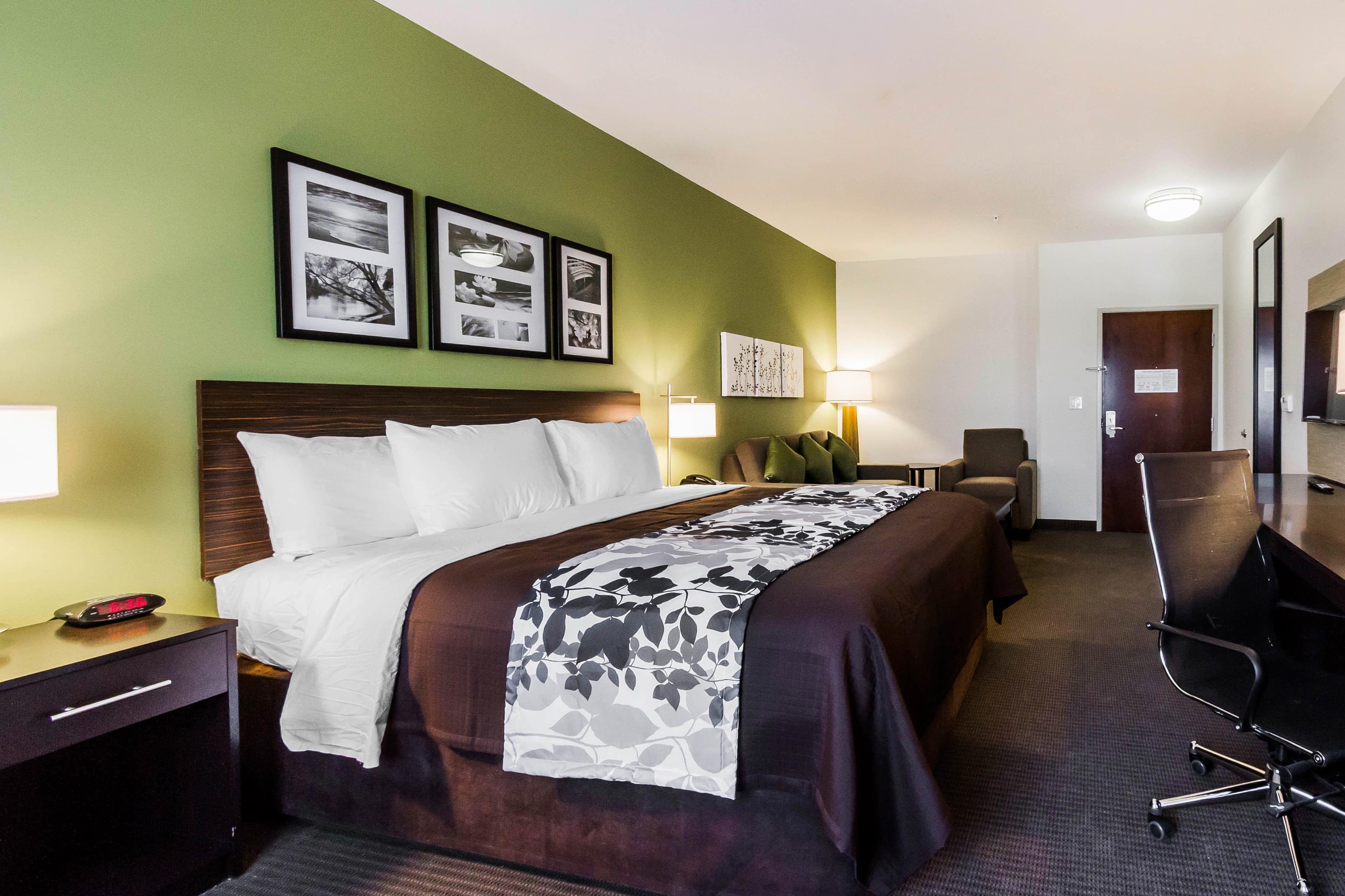 Sleep Inn & Suites Odessa near University - Image 1