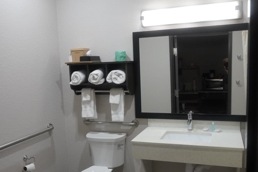 MainStay Suites Odessa I-20 — 10