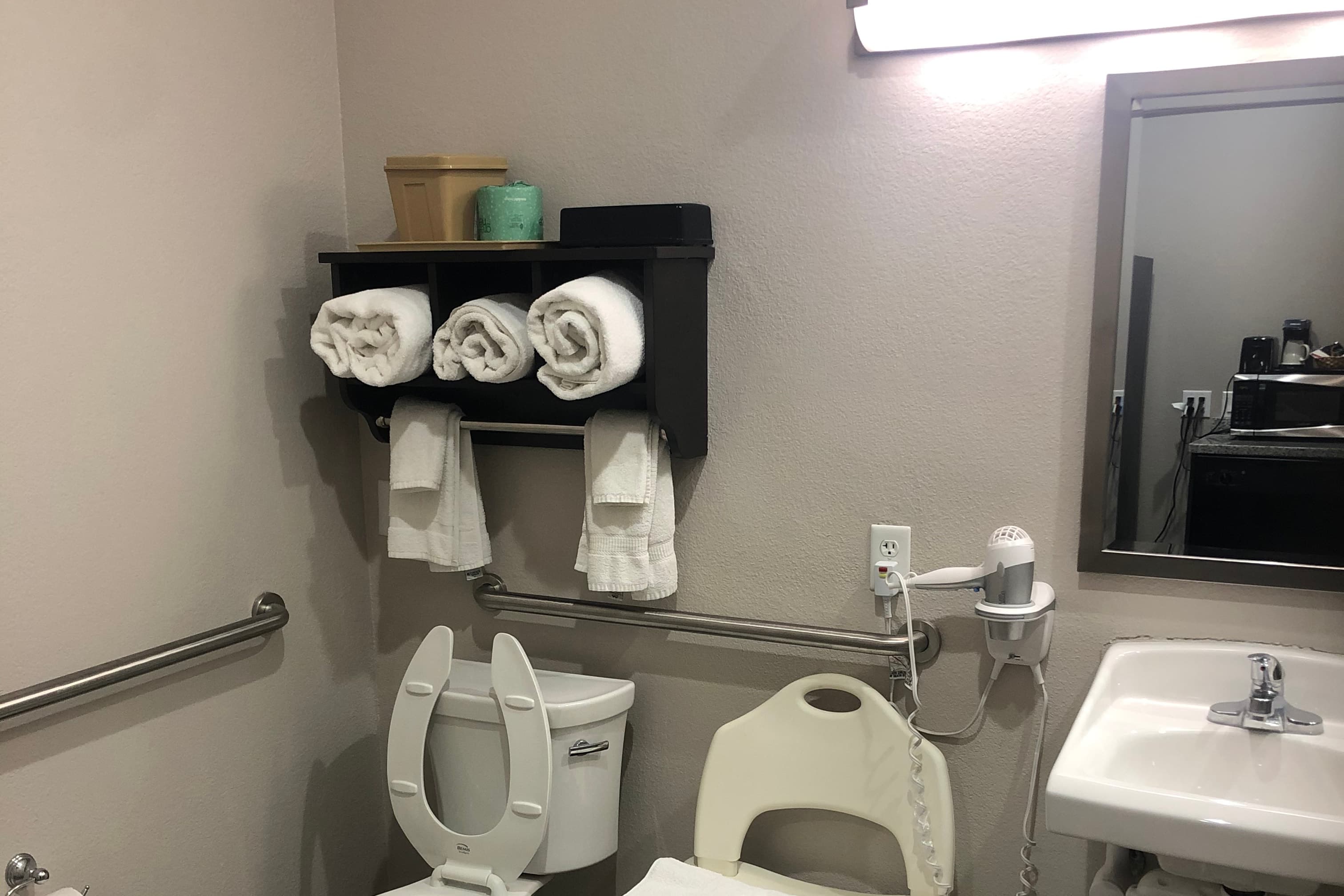 MainStay Suites Odessa I-20 — 6