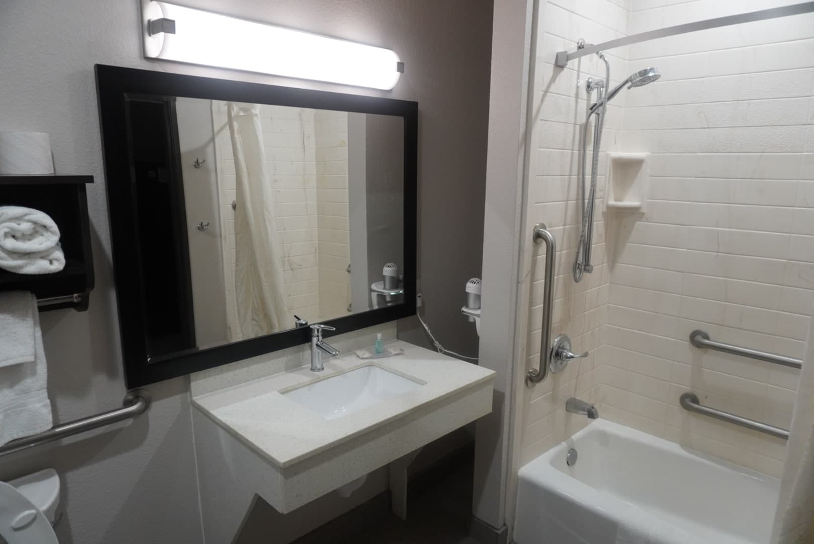 MainStay Suites Odessa I-20 — 9