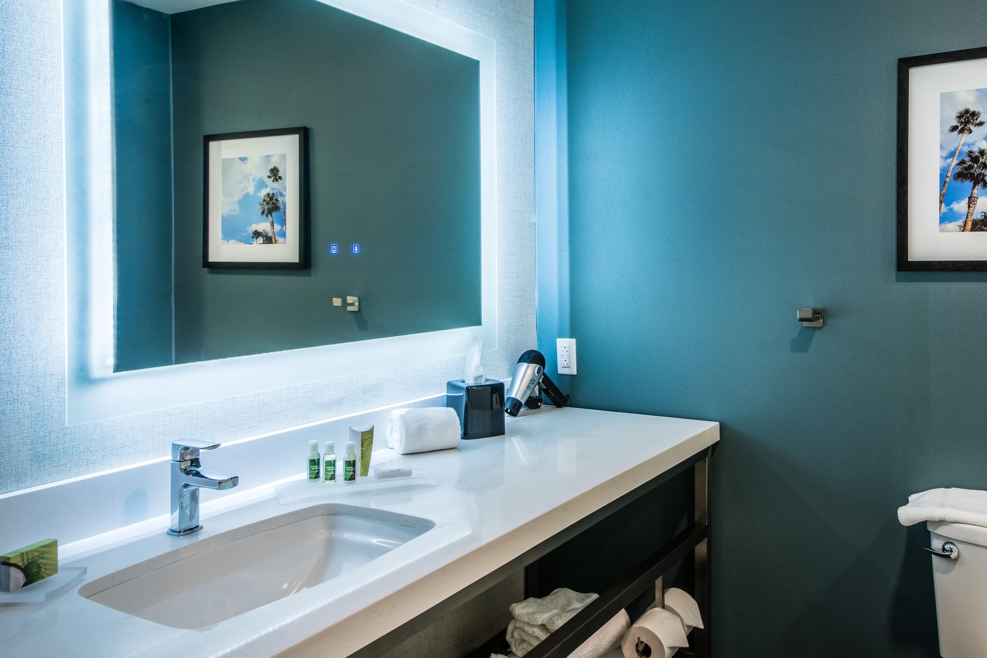 Cambria Hotel McAllen Convention Center — 27