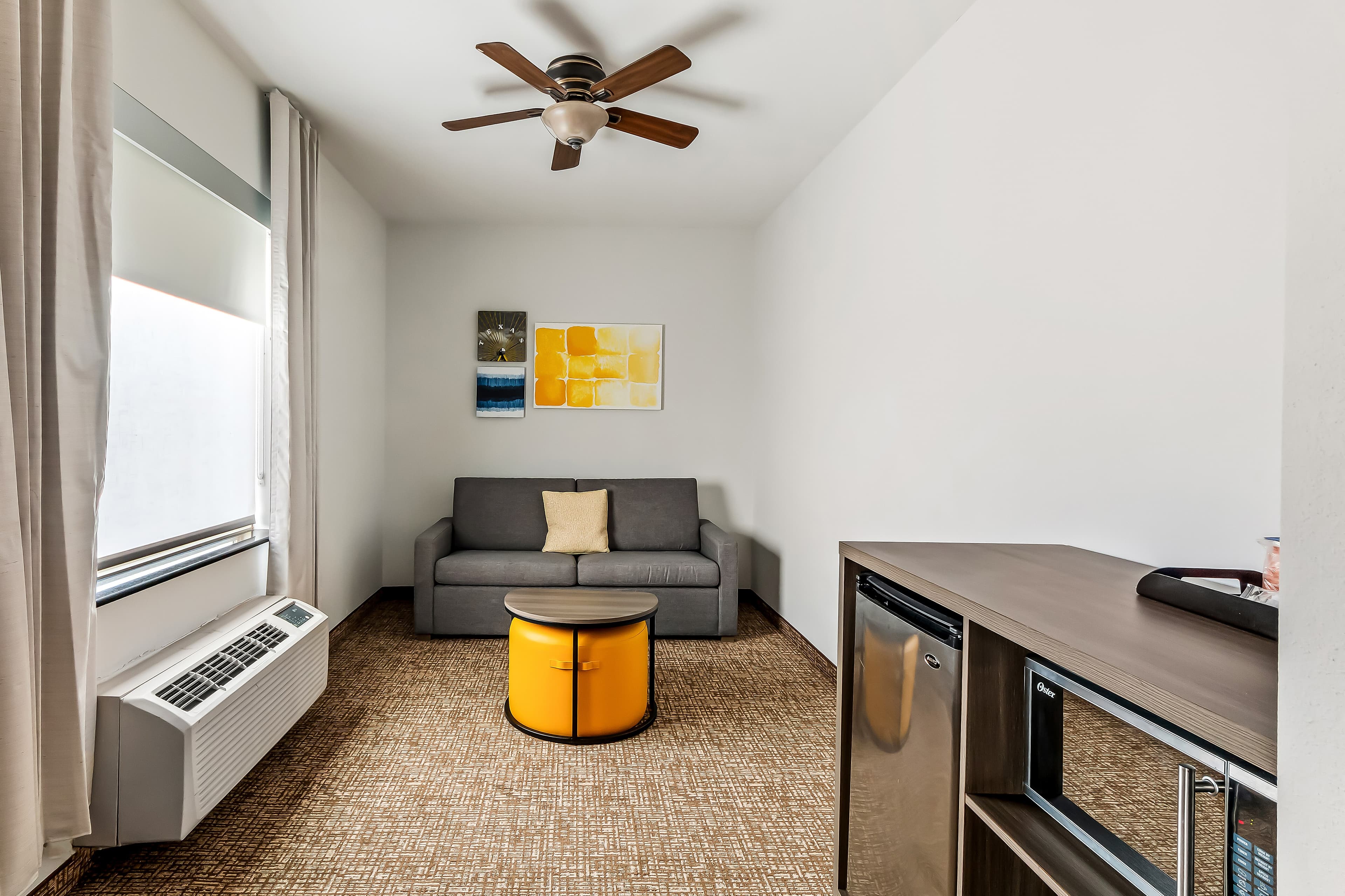 Comfort Inn & Suites Donna near I-2 — 11