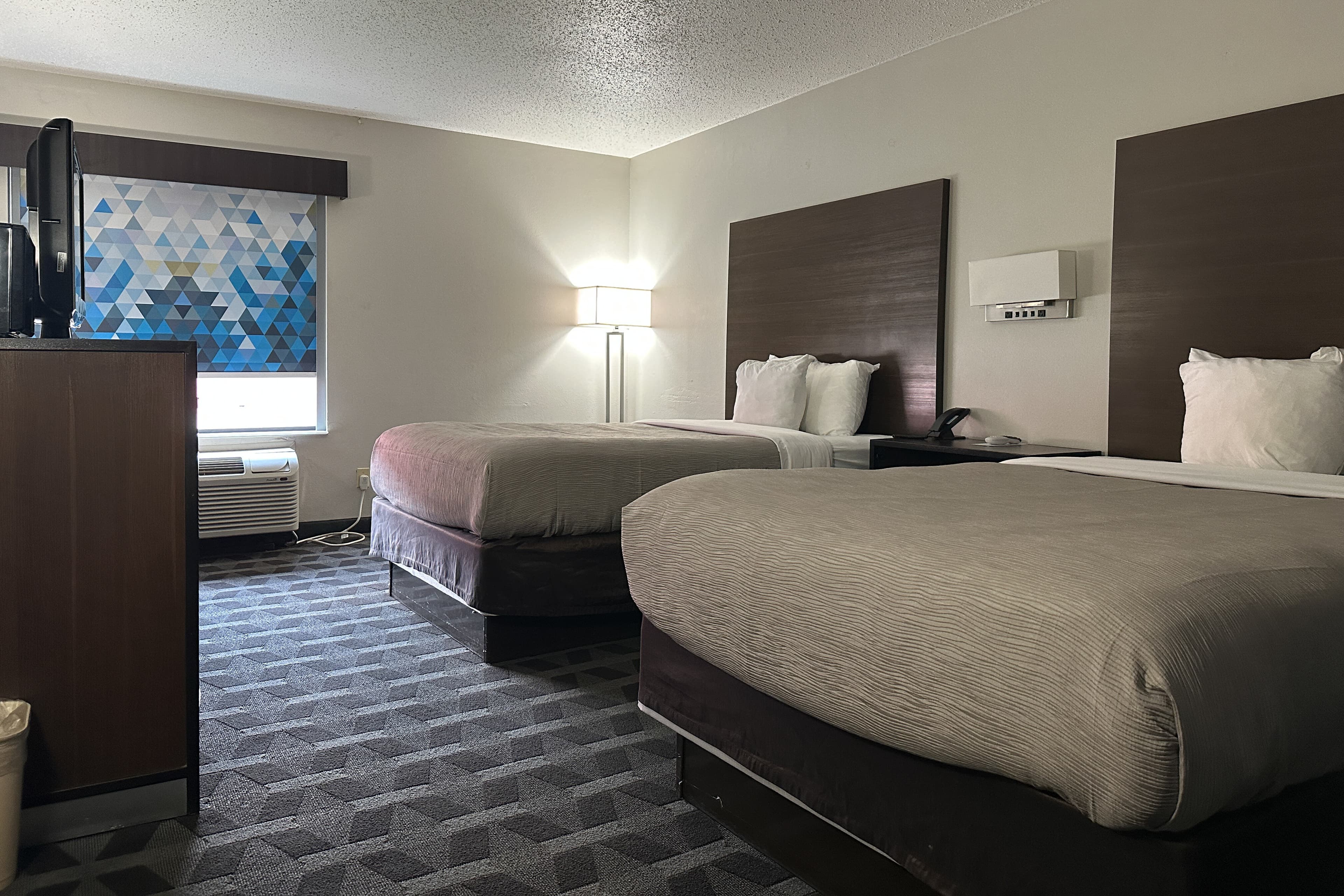Quality Inn Hillsboro - Image 2