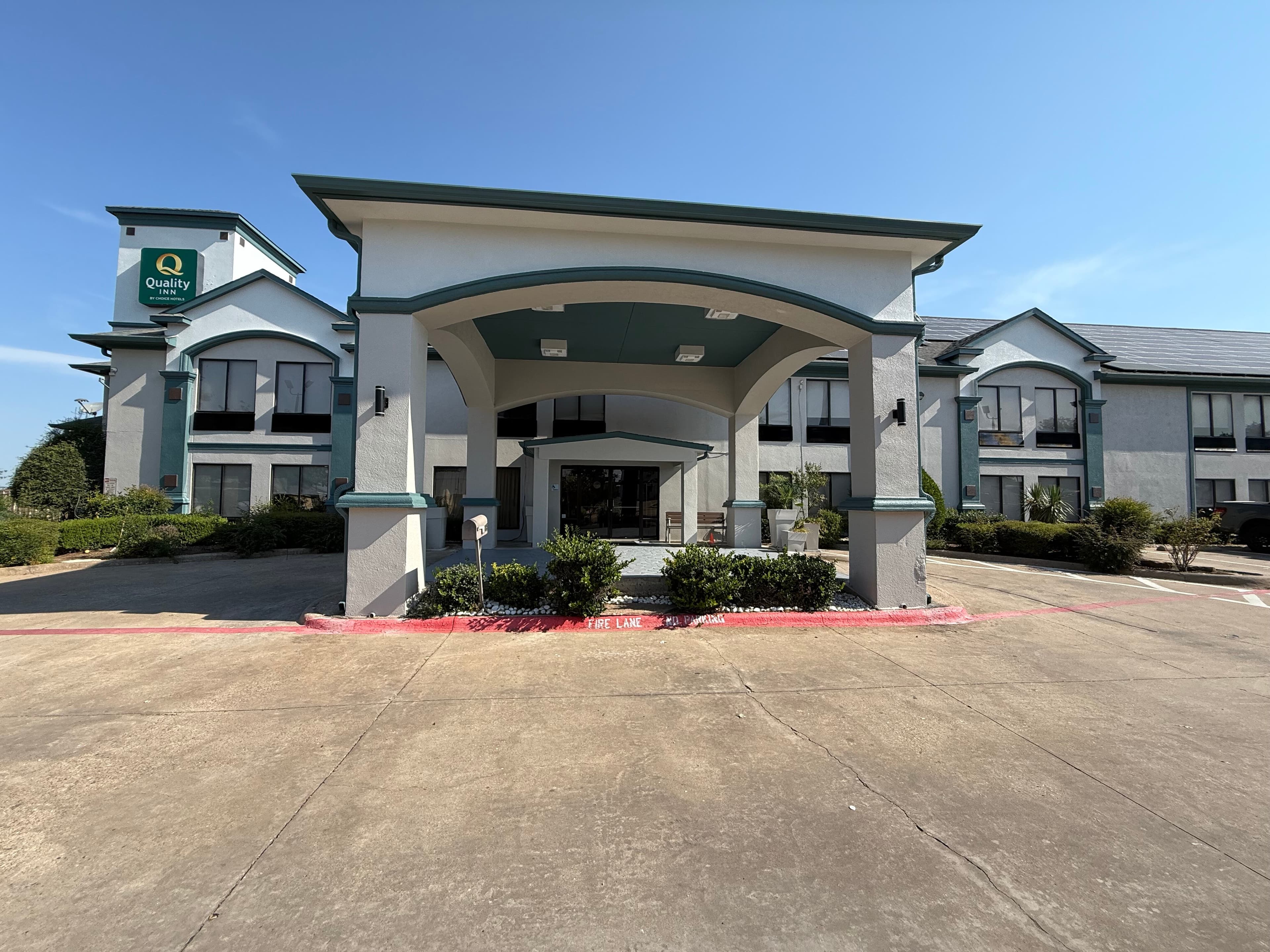 Quality Inn Hillsboro - Image 1