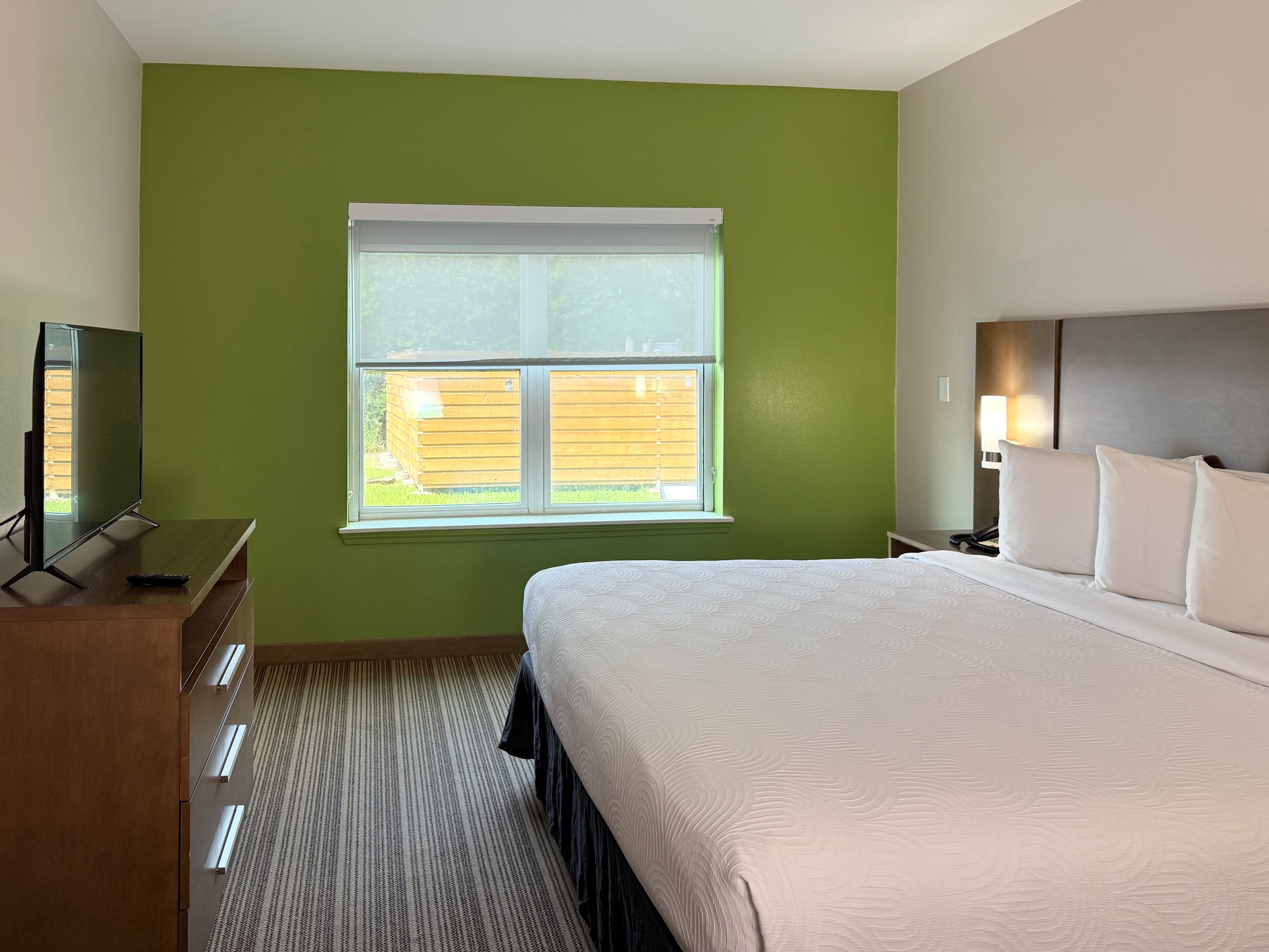 Country Inn & Suites by Radisson, Harlingen, TX - Image 5