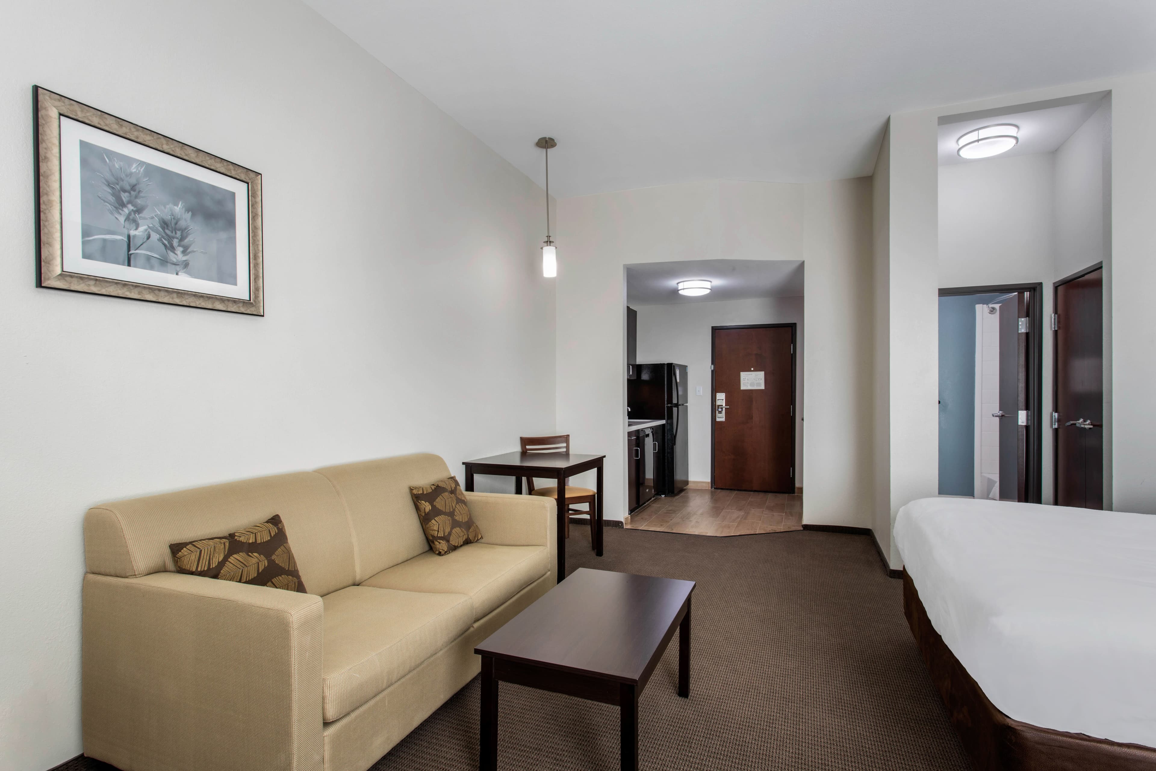 MainStay Suites Big Spring North I-20 — 10