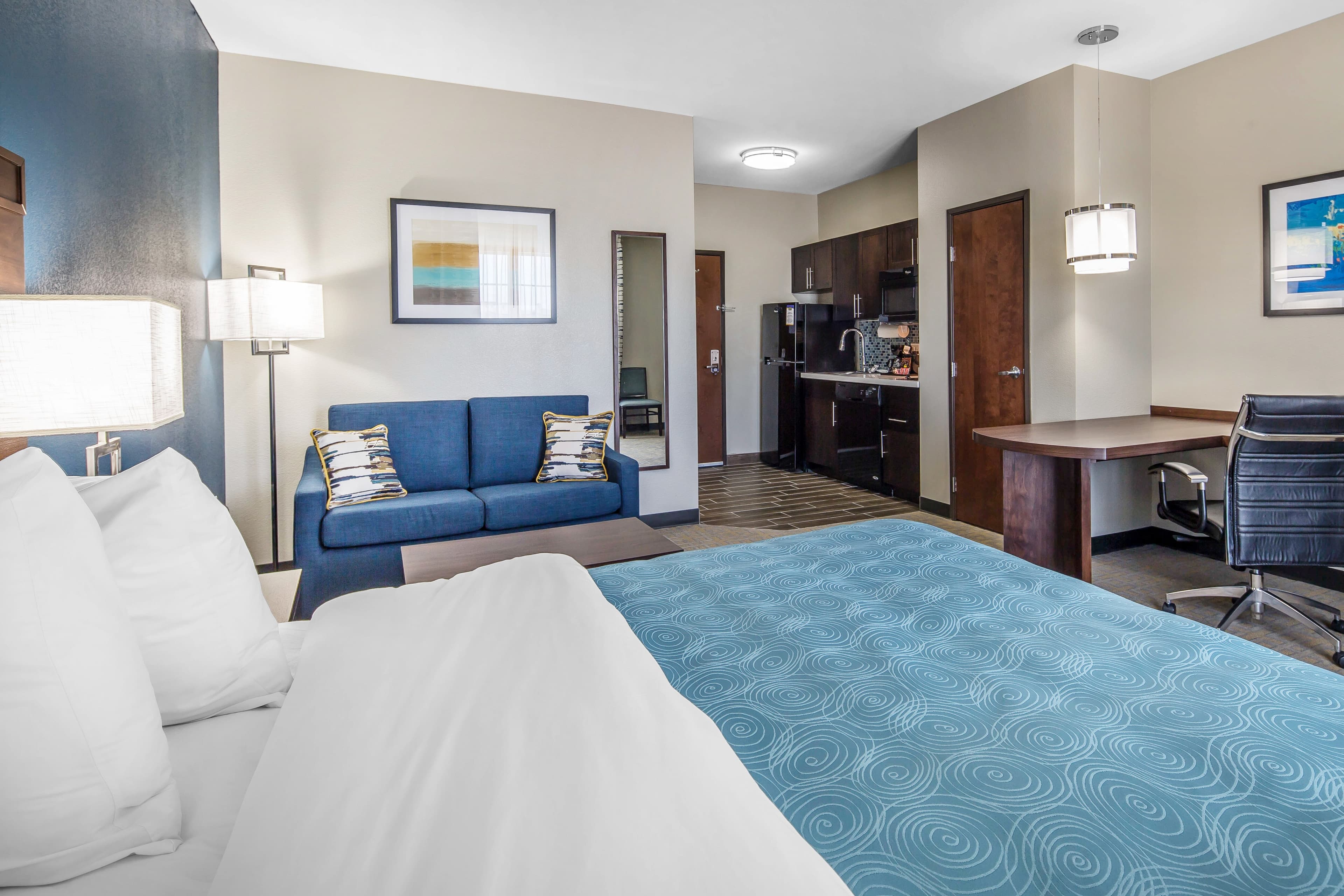 MainStay Suites Midland — 16