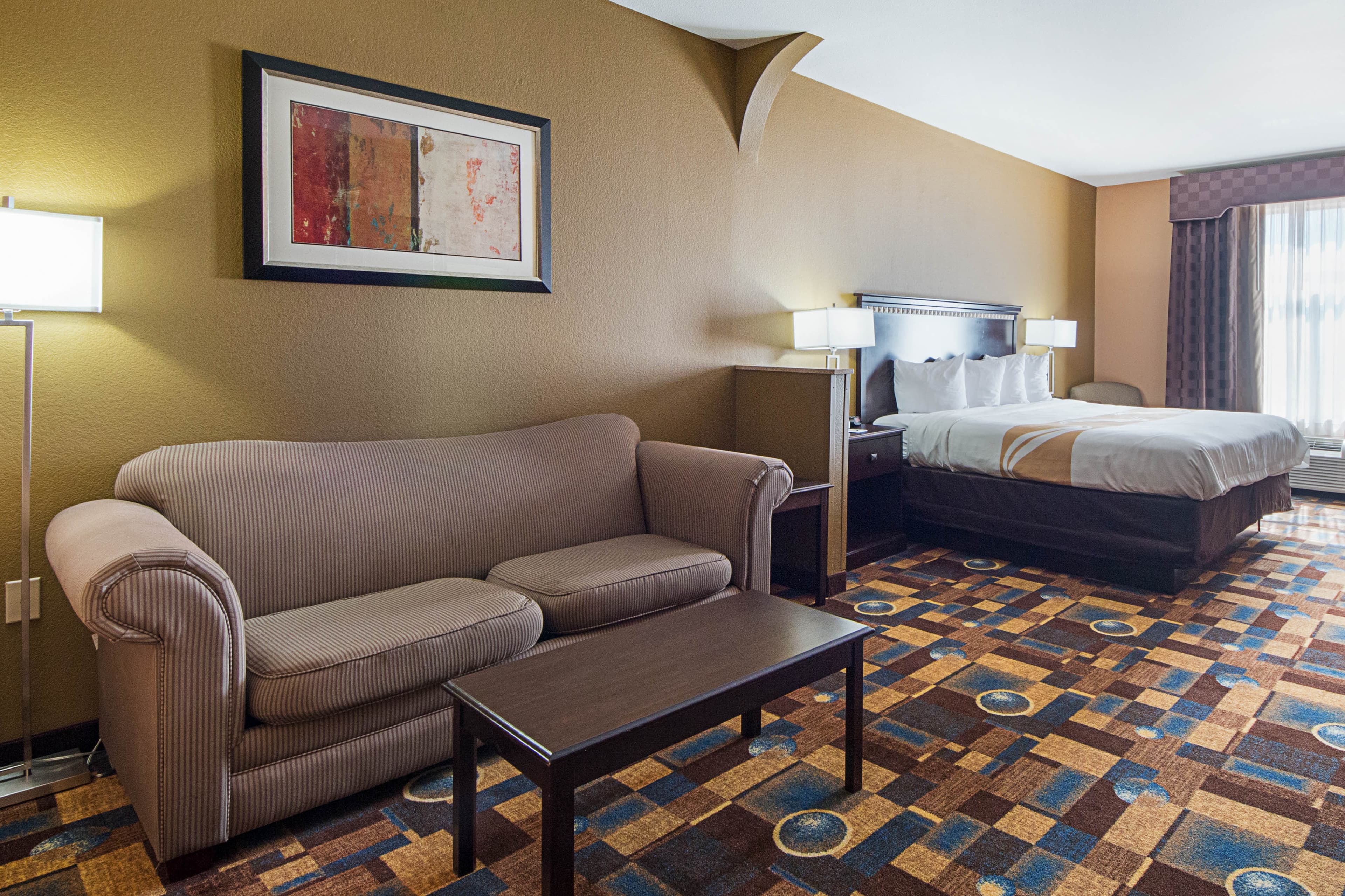 Quality Inn & Suites Buda — 16