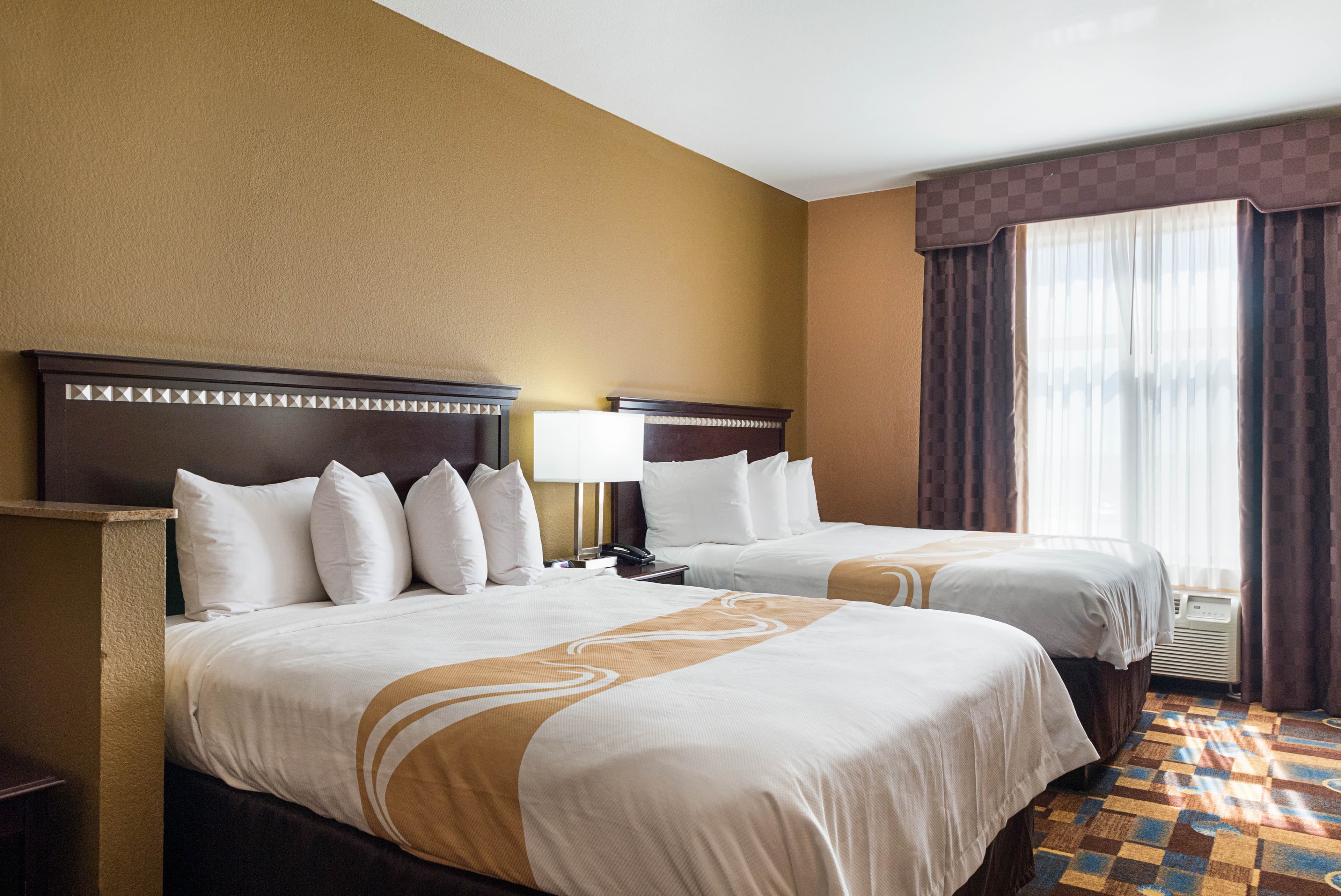 Quality Inn & Suites Buda — 17