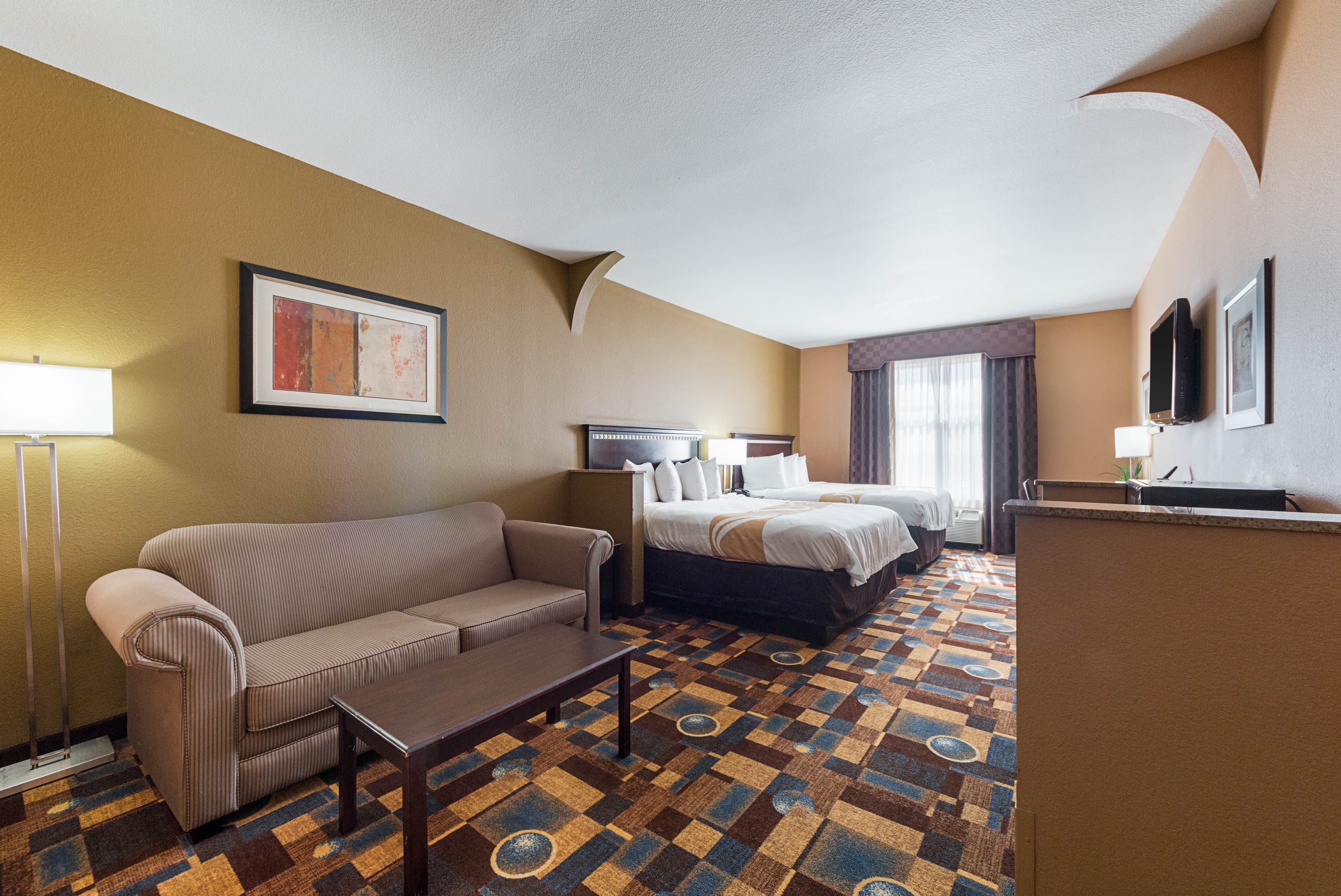 Quality Inn & Suites Buda — 19