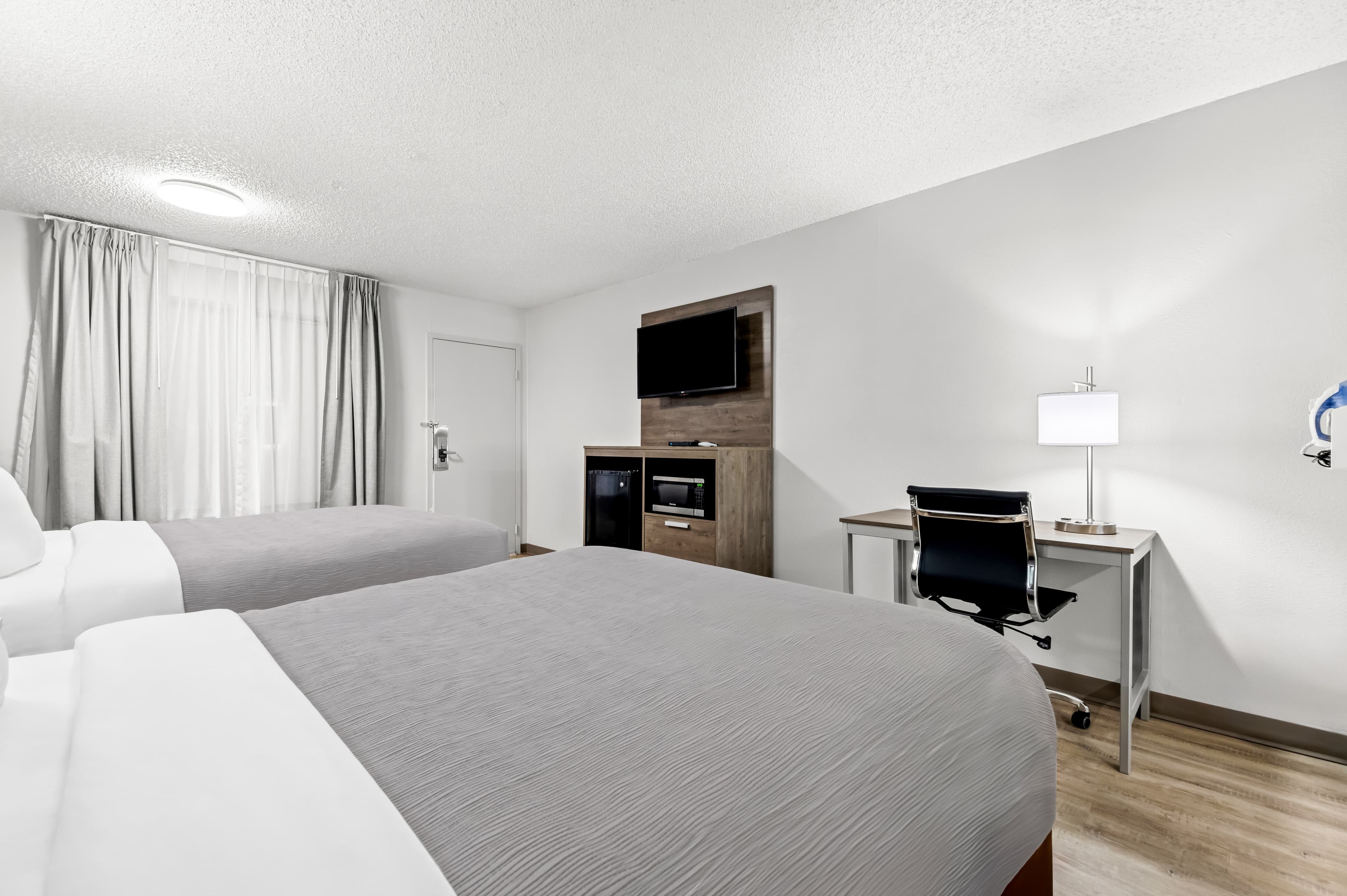 Quality Inn — 6