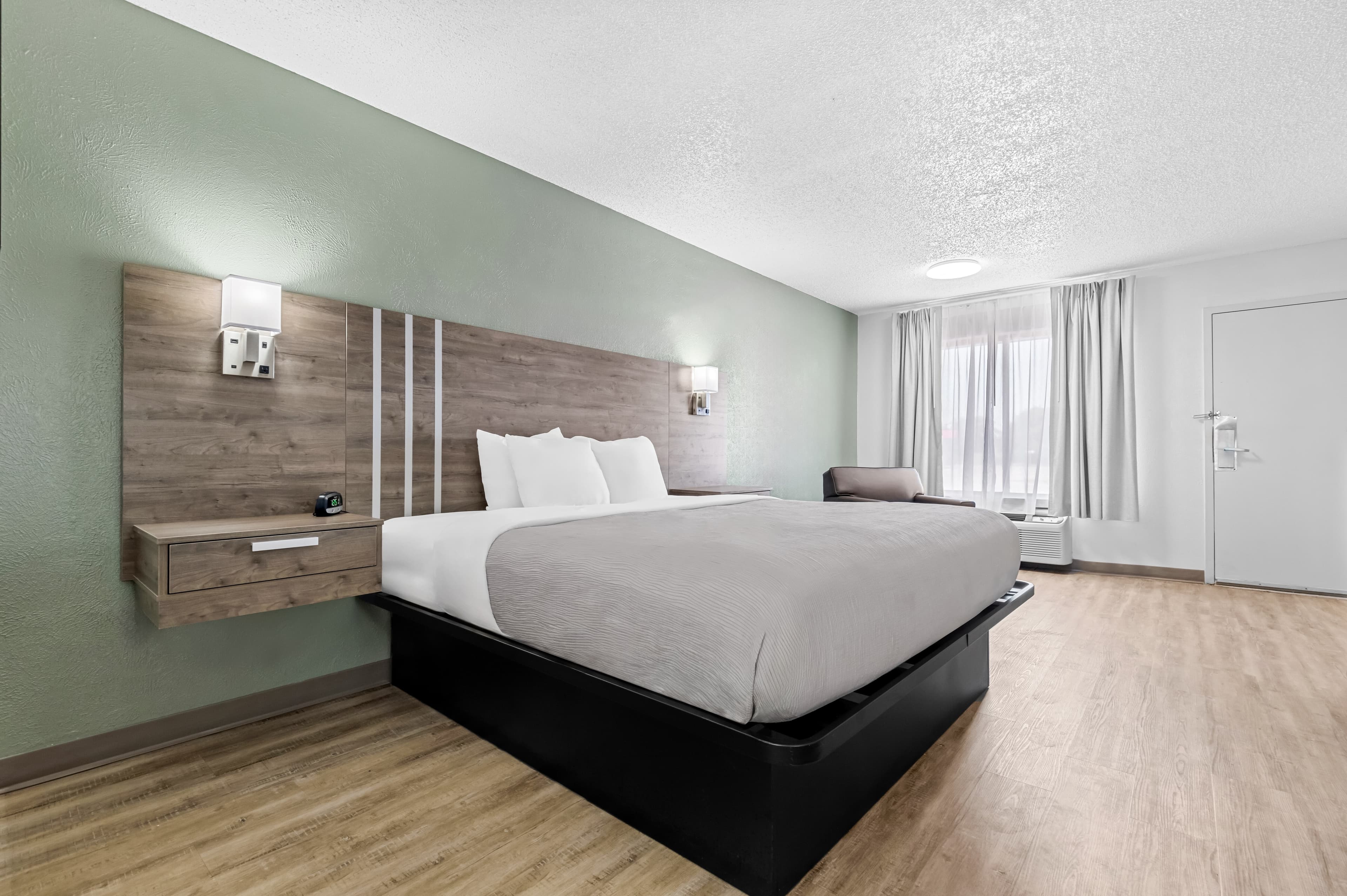 Quality Inn — 10