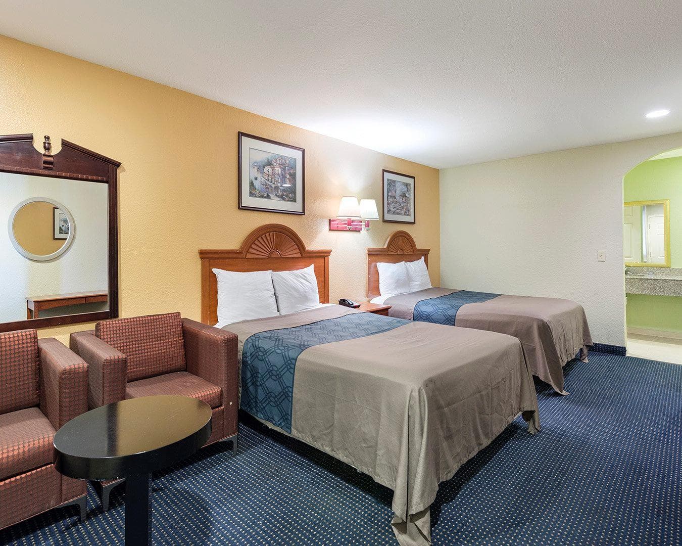 Rodeway Inn South Houston — 6