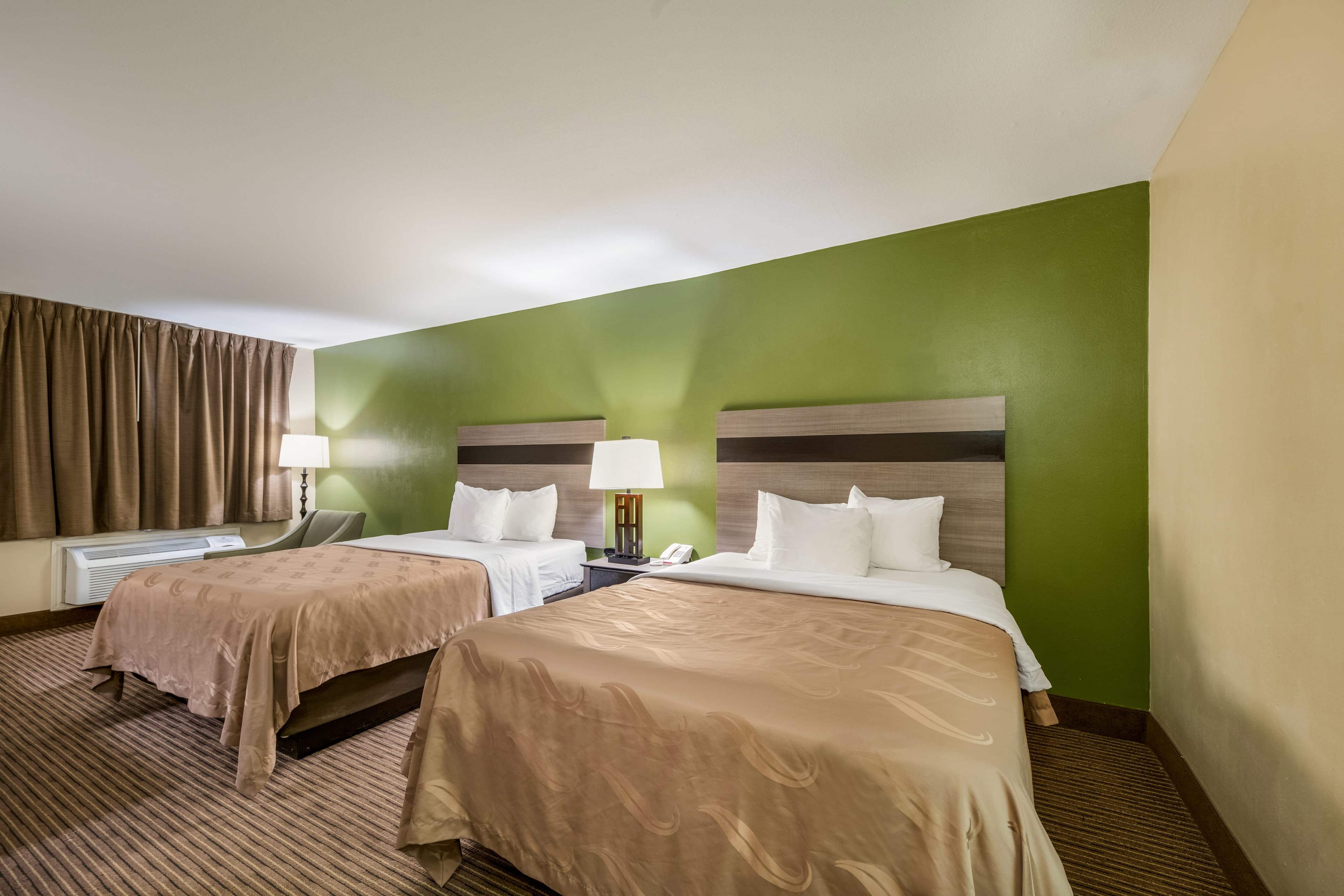 Quality Inn & Suites Garland - East Dallas - Image 5