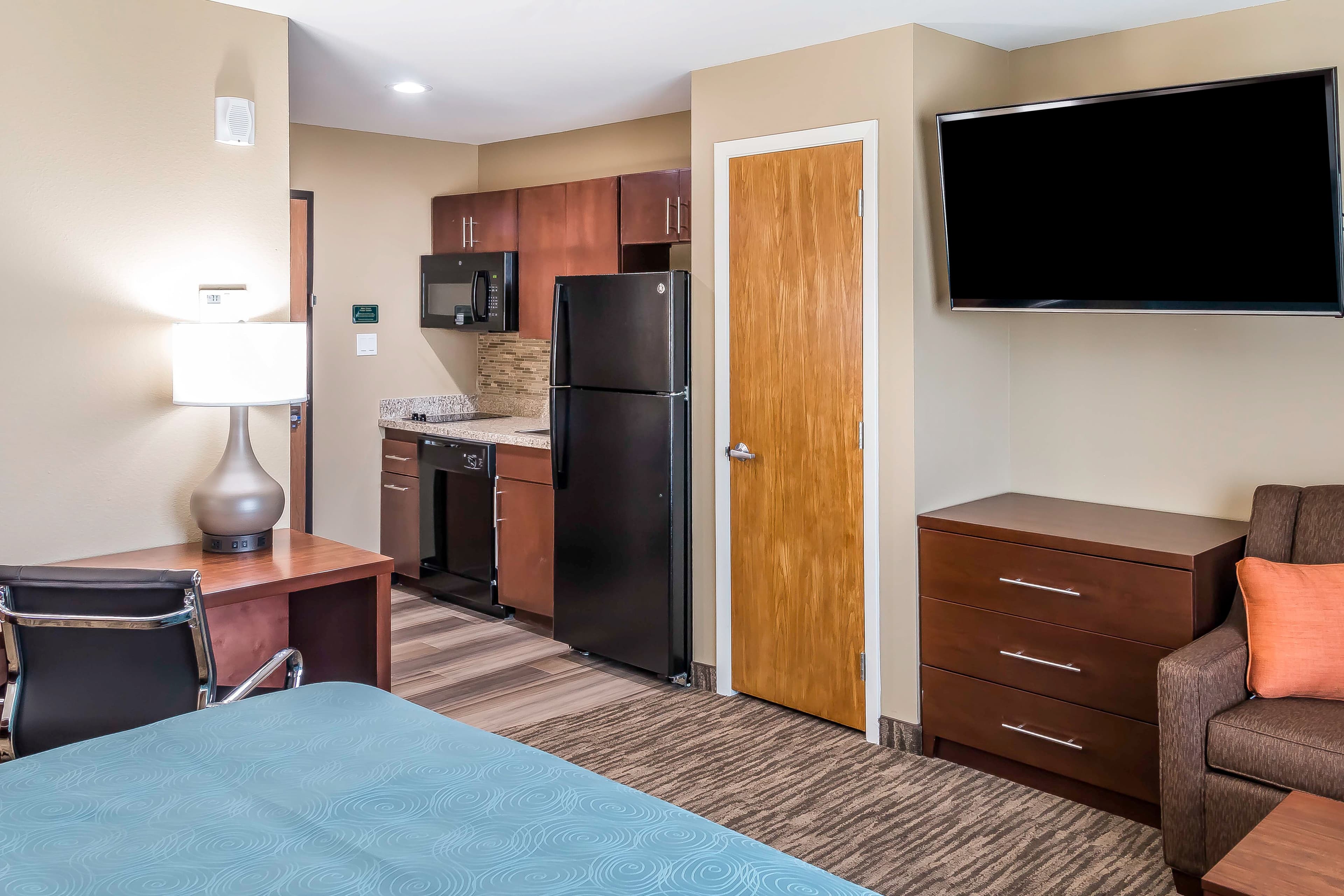 MainStay Suites Edinburg South - Image 1