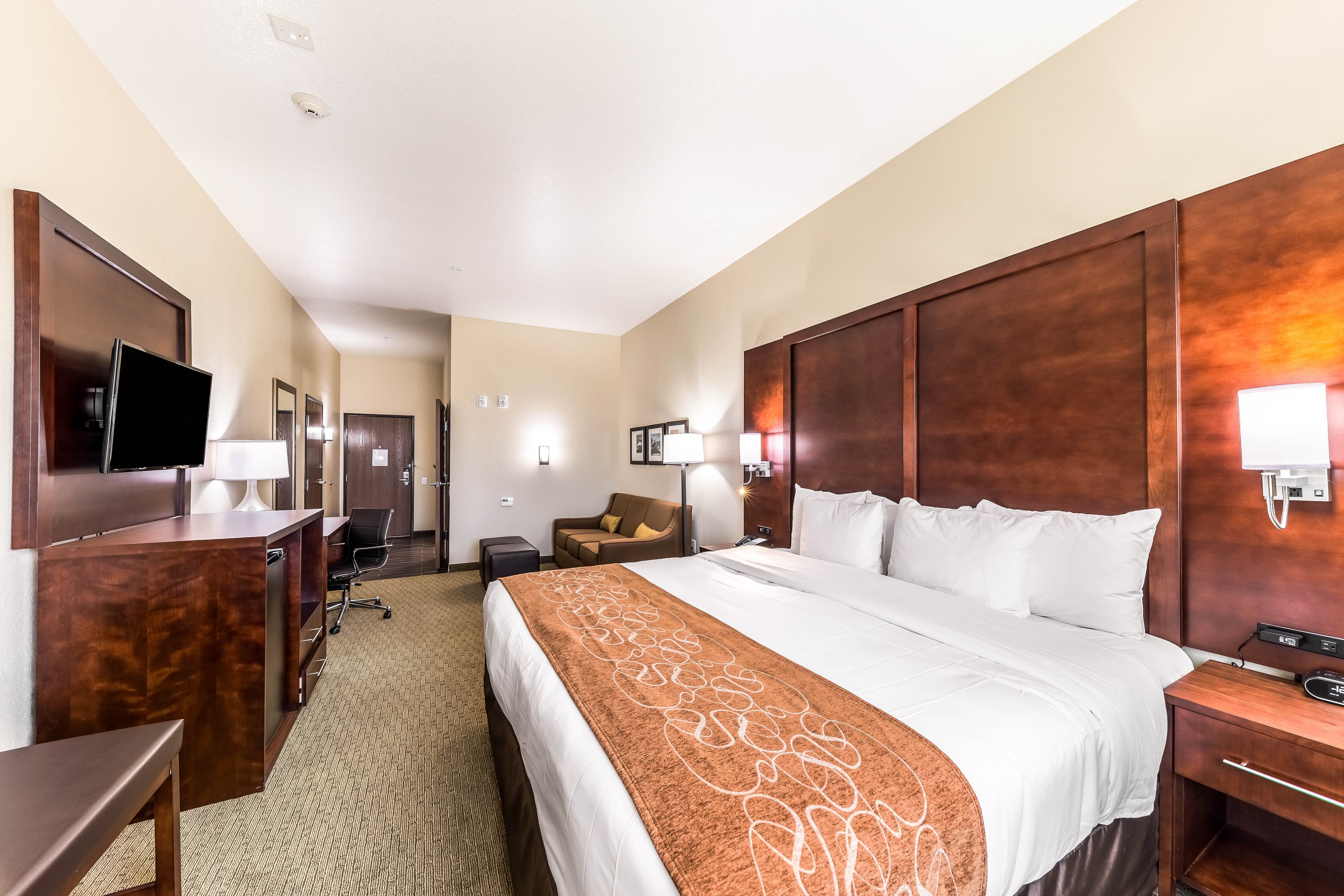 Comfort Suites Grand Prairie - Arlington North — 8