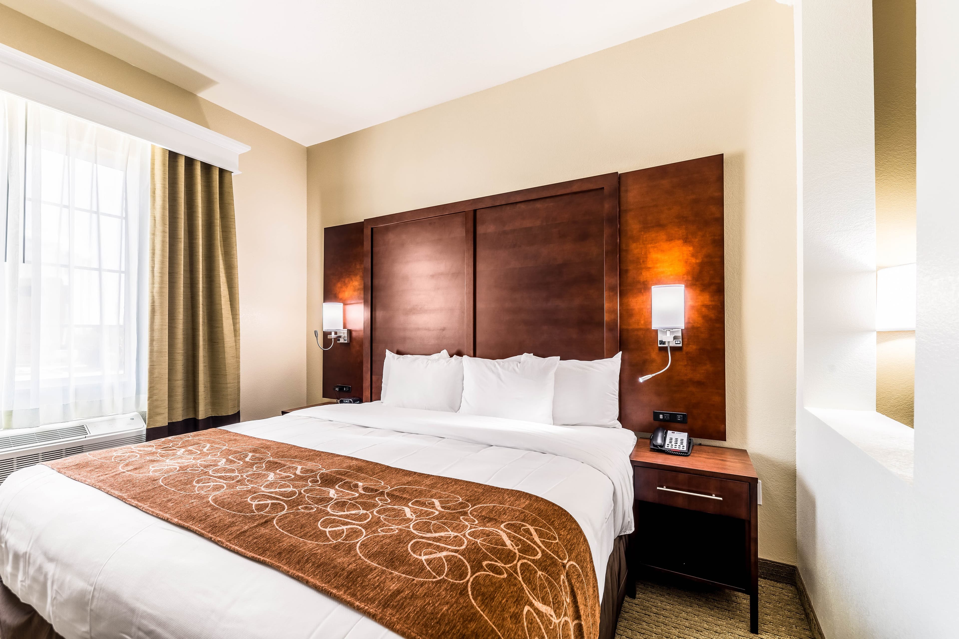 Comfort Suites Grand Prairie - Arlington North — 12