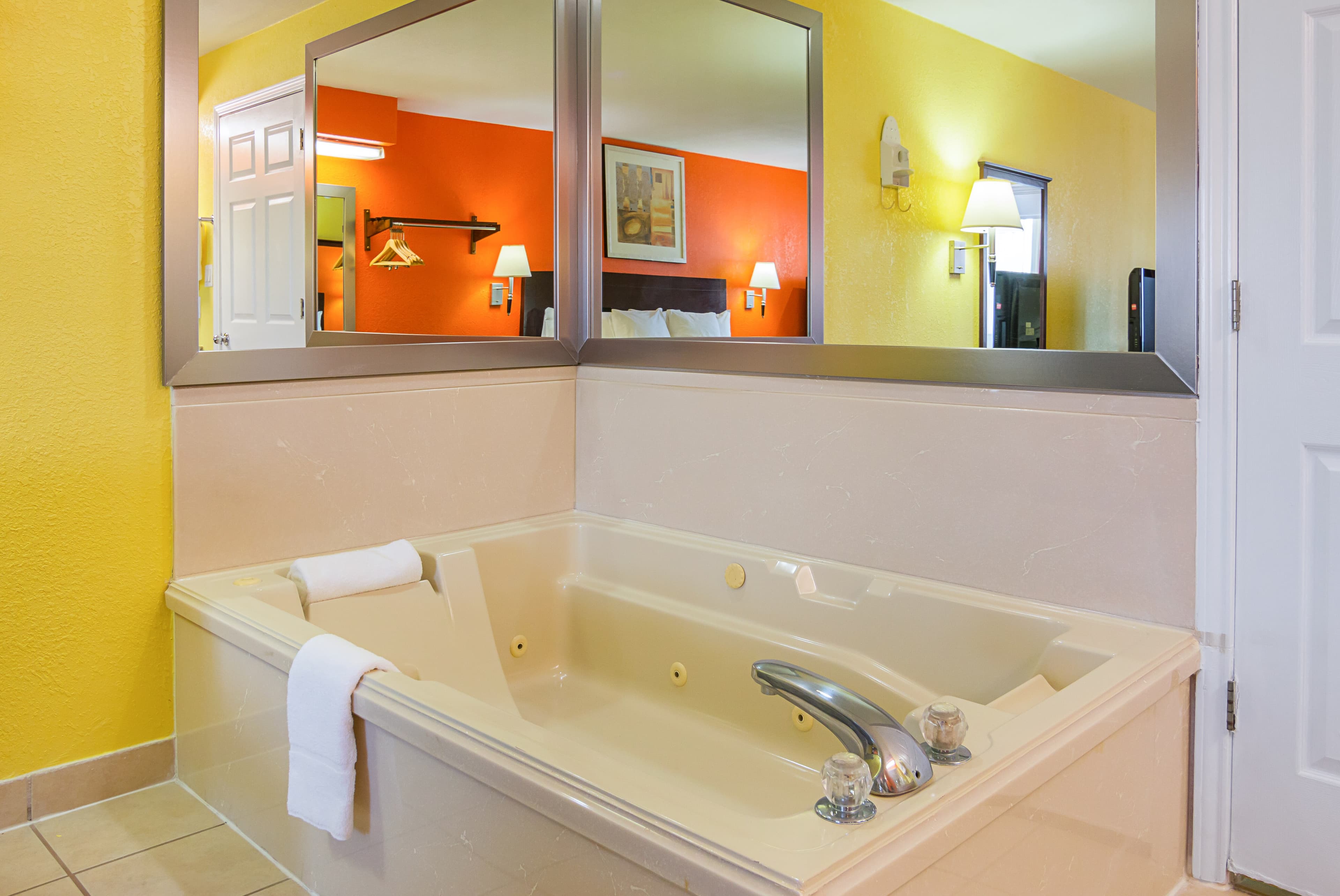 Quality Inn Carthage — 12